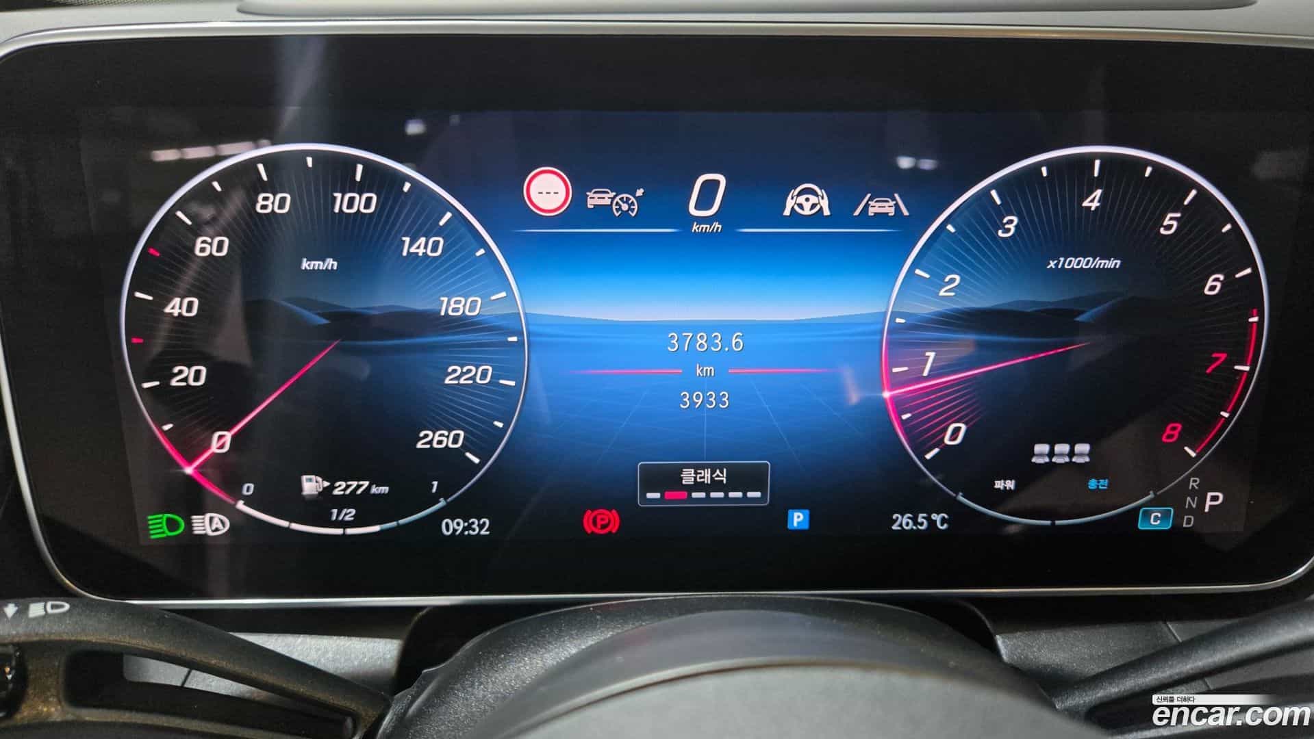 GLC-Class Mercedes-Benz 2025.9-OPTION-020