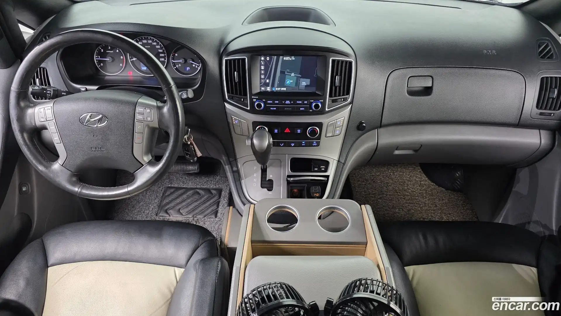 Starex Hyundai 2017.9-INNER-007