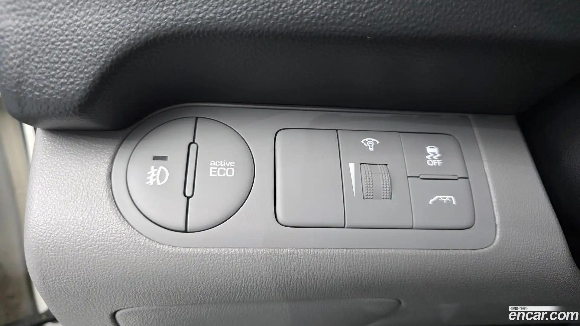 Starex Hyundai 2017.9-OPTION-016