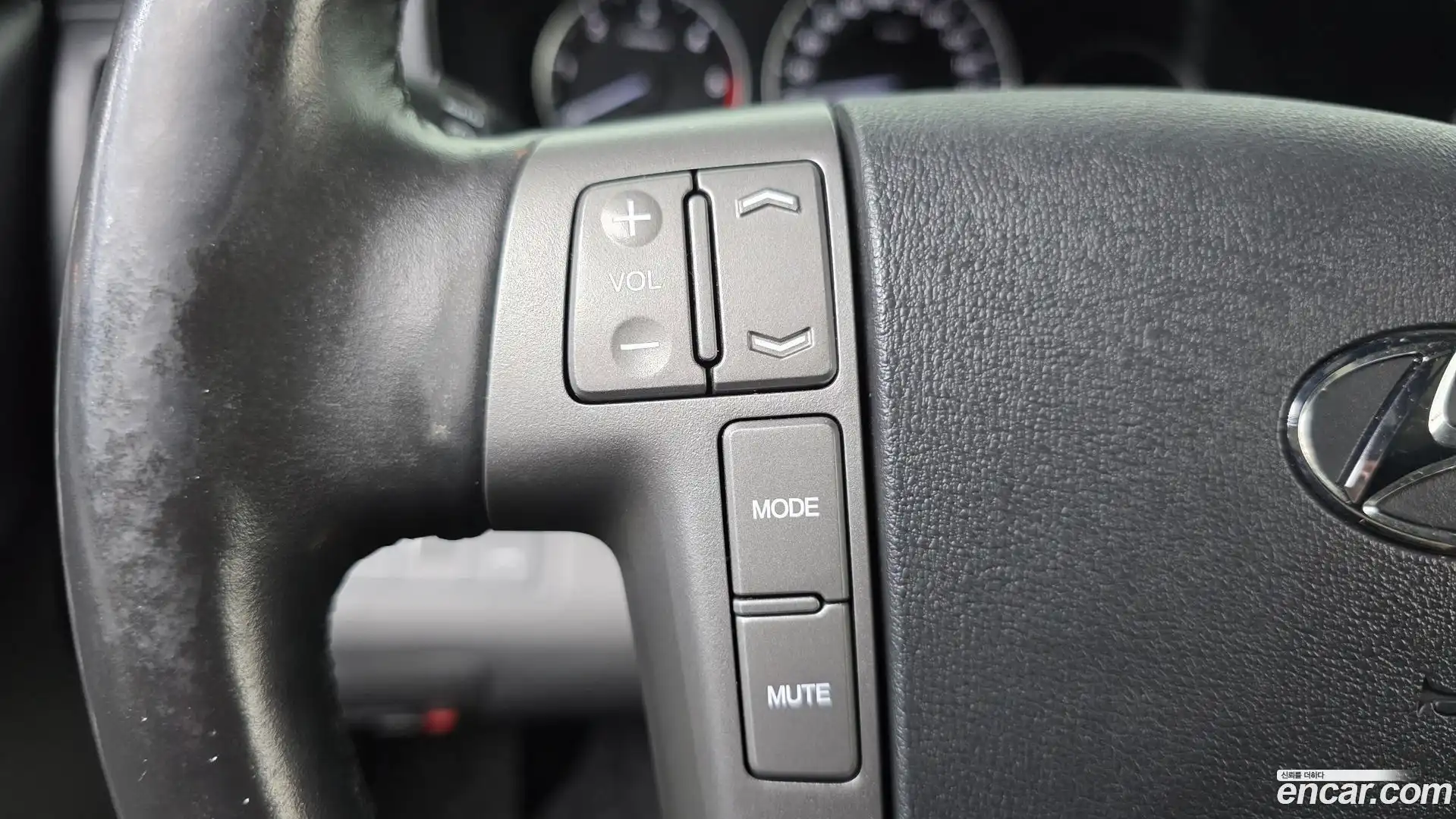 Starex Hyundai 2017.9-OPTION-018