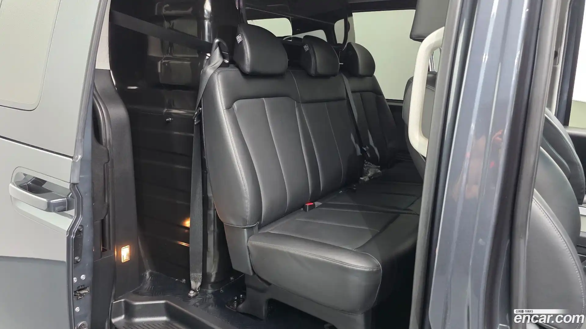Staria Hyundai 2021.8-OPTION-015