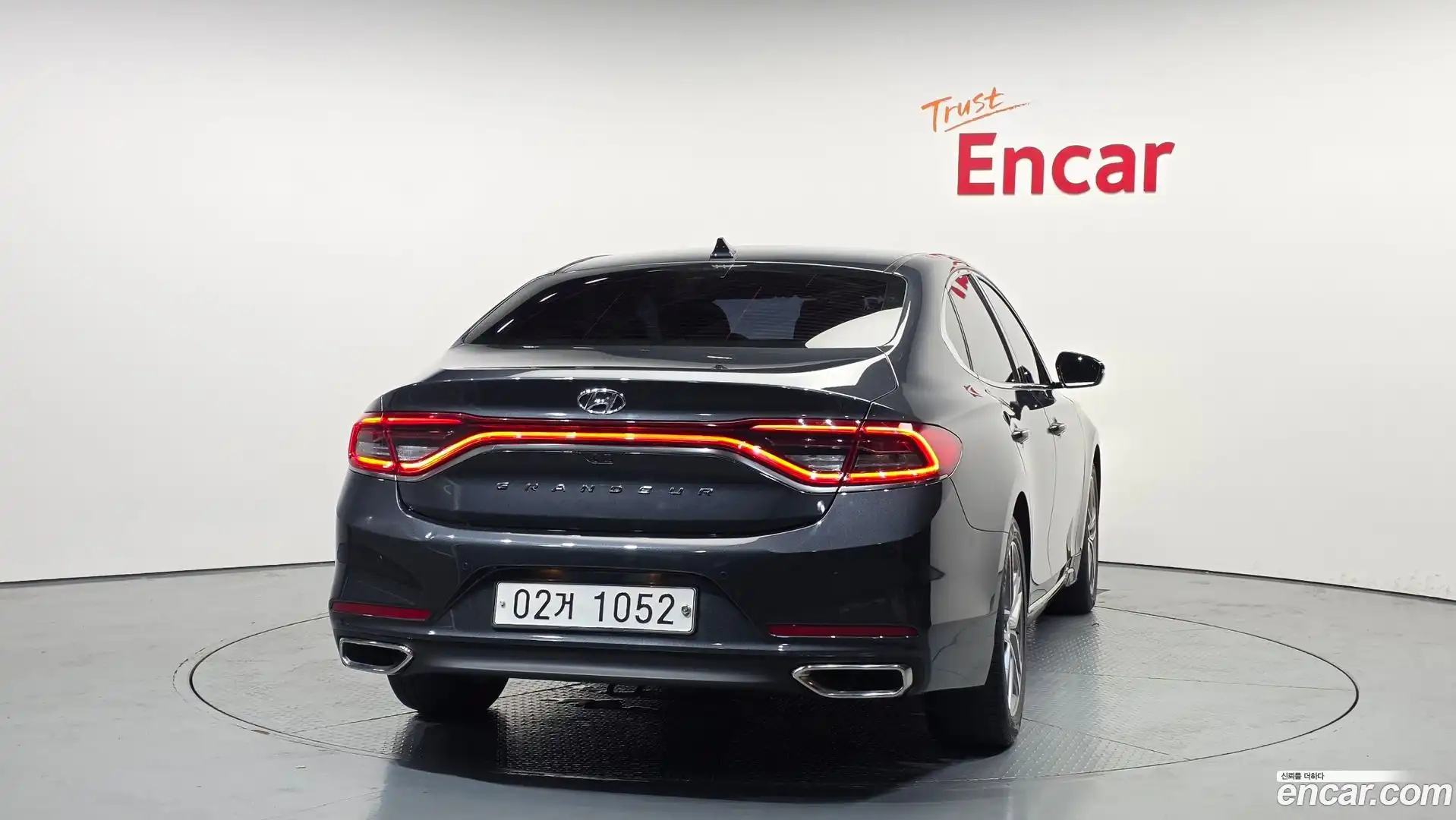 Grandeur Hyundai 2017.6-OUTER-004