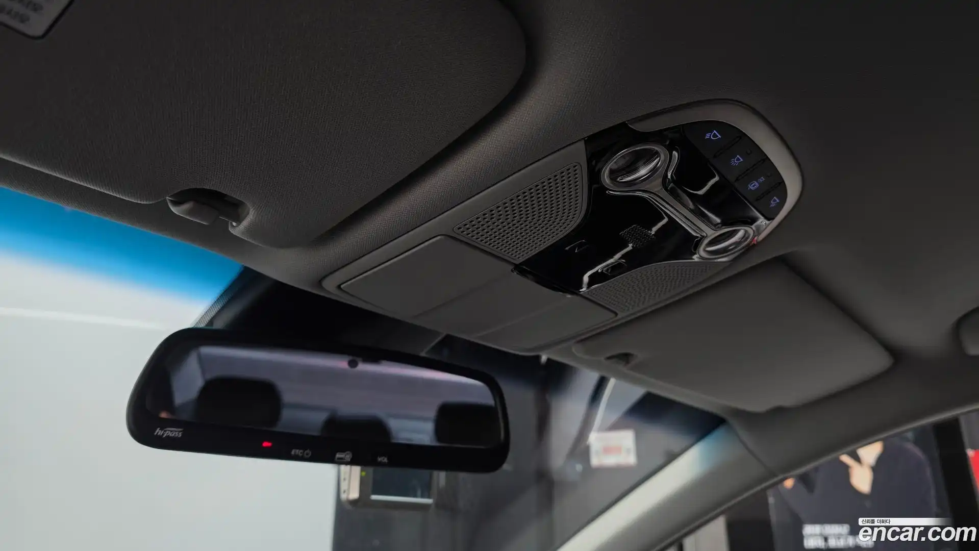 Grandeur Hyundai 2017.6-OPTION-022