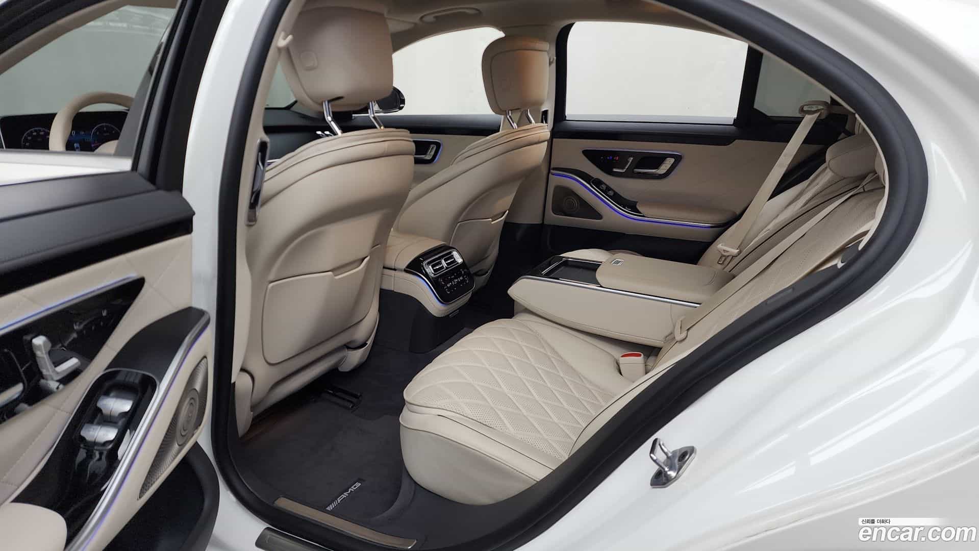 S-Class Mercedes-Benz 2023.3-INNER-036
