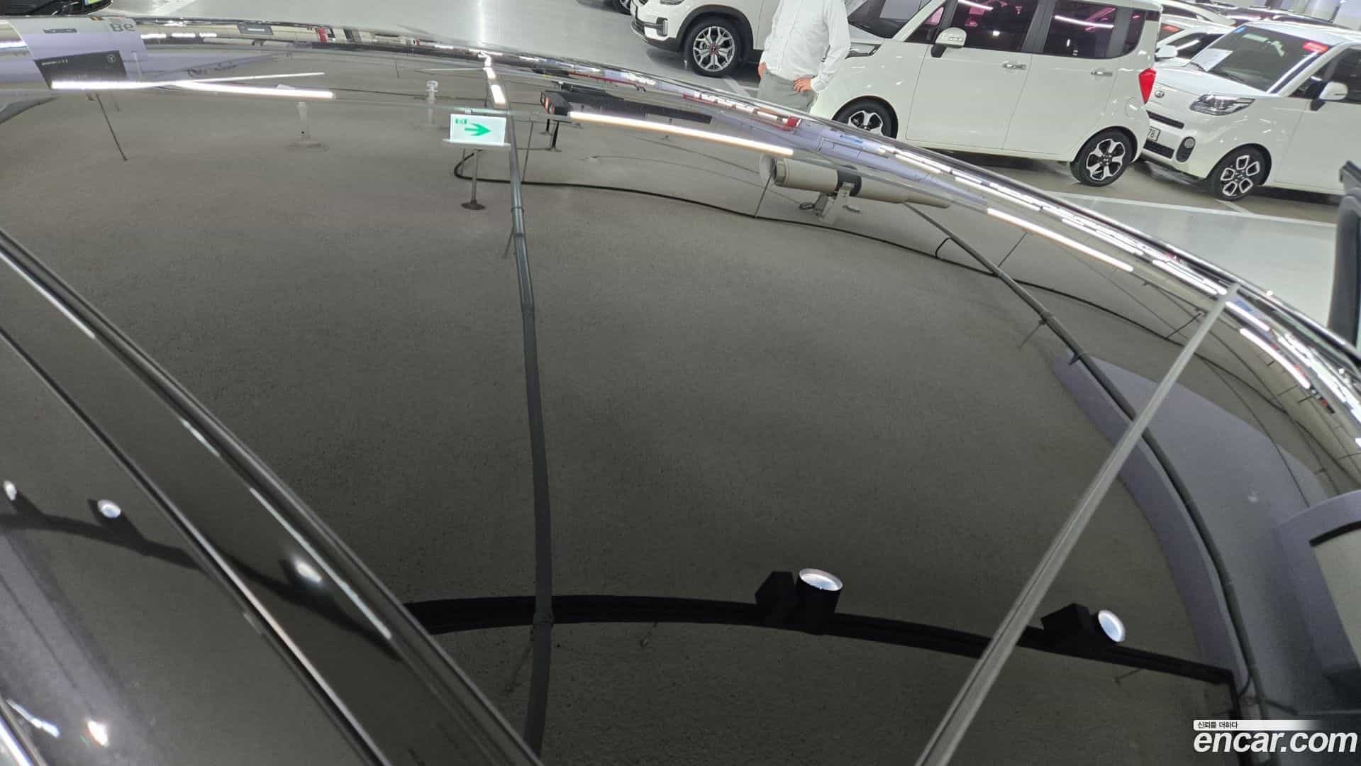 GLC-Class Mercedes-Benz 2025.10-OPTION-018