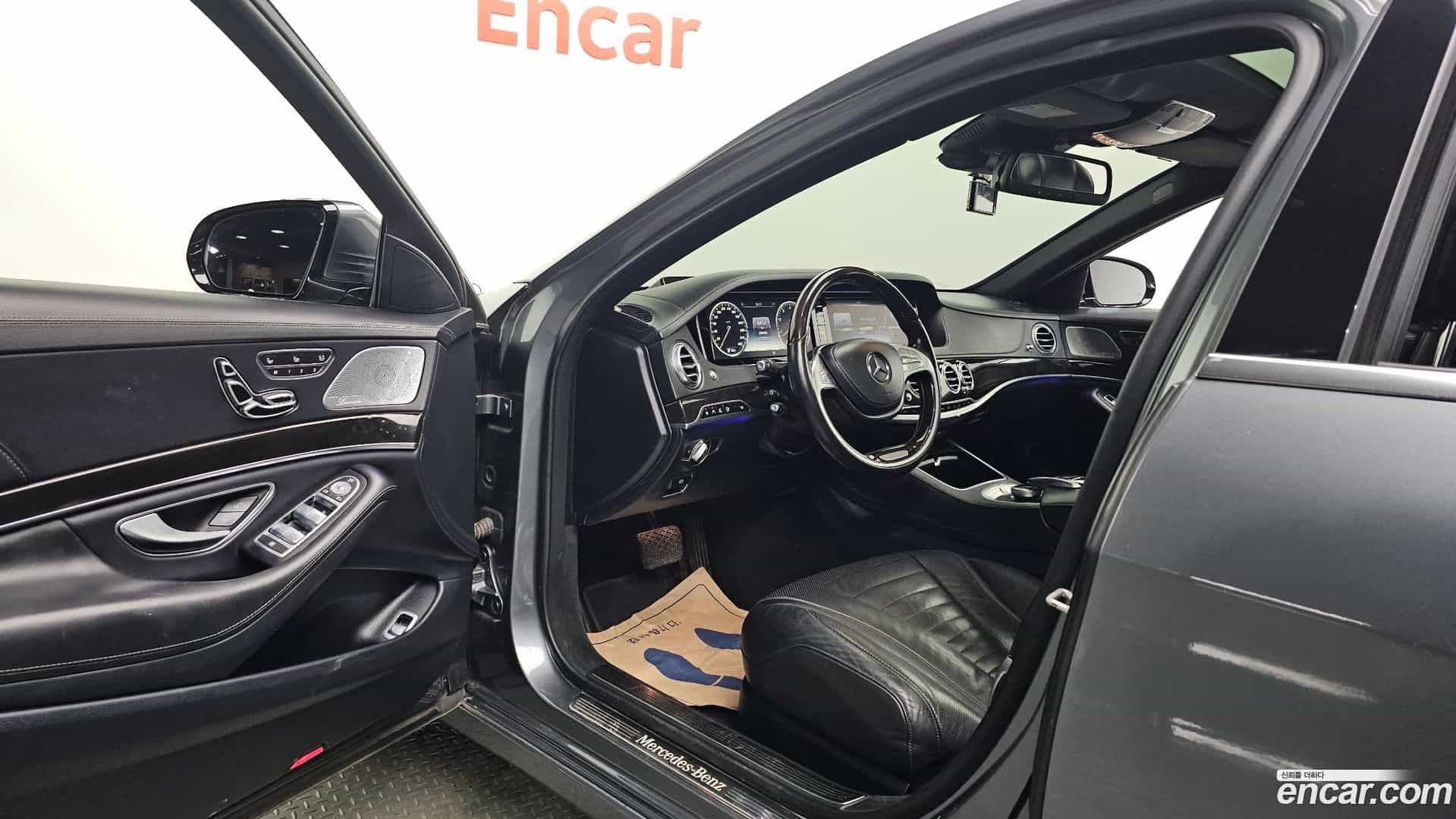 S-Class Mercedes-Benz 2016.2-INNER-010