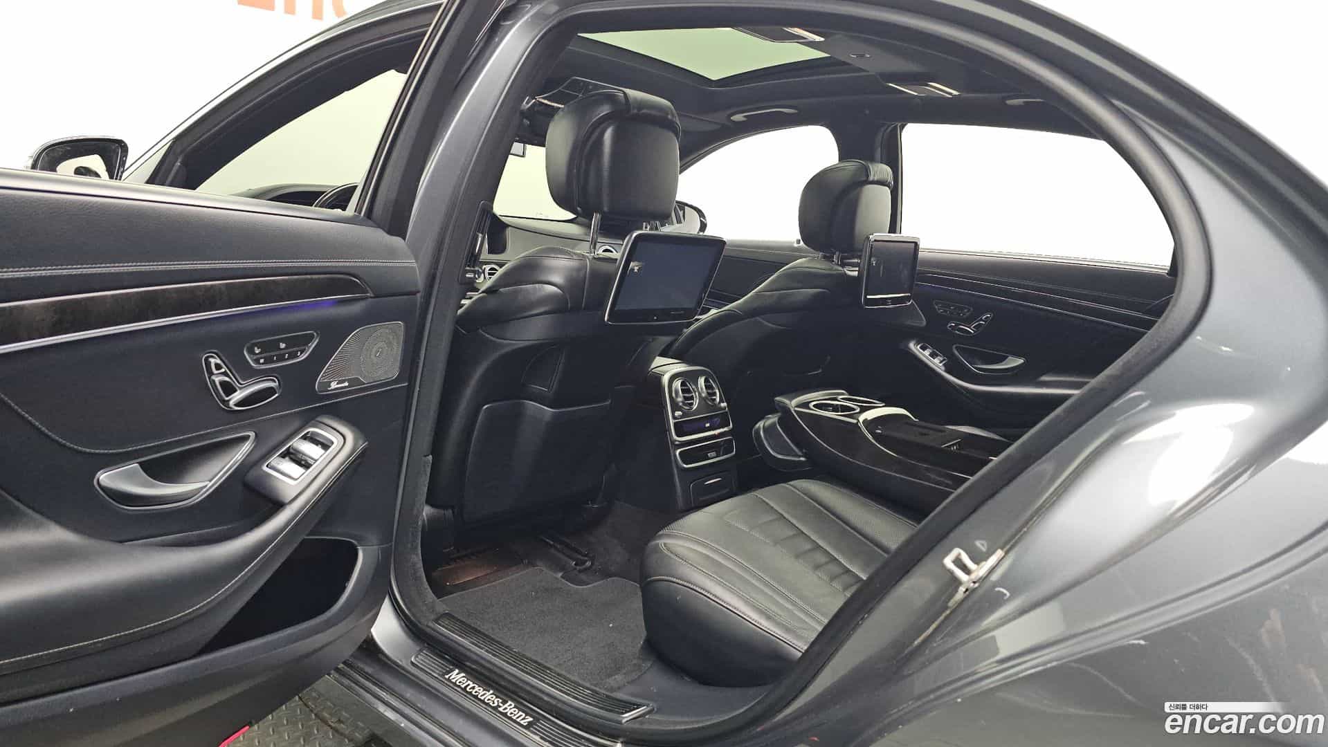 S-Class Mercedes-Benz 2016.2-OPTION-015