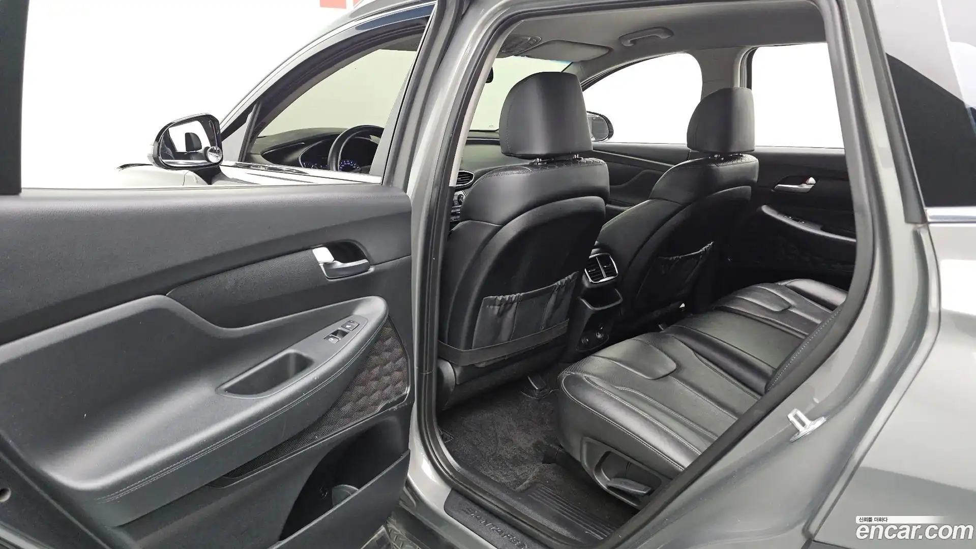 Santafe Hyundai 2019.0-INNER-036