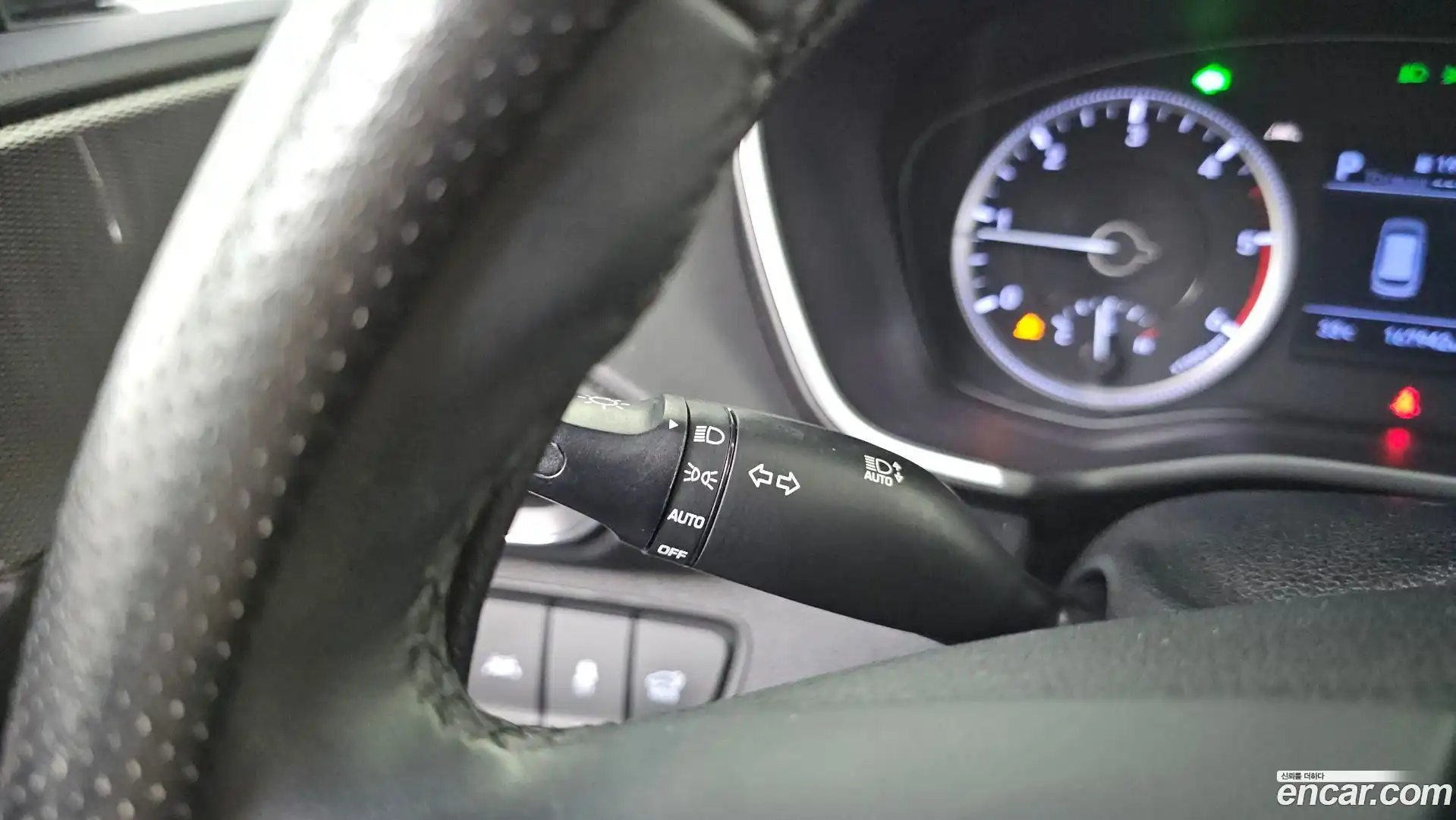 Santafe Hyundai 2019.0-OPTION-042