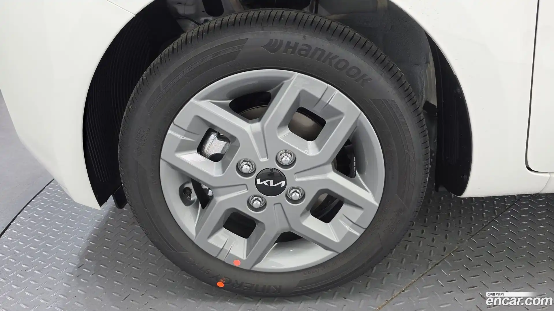RAY Kia 2026.6-OUTER-005
