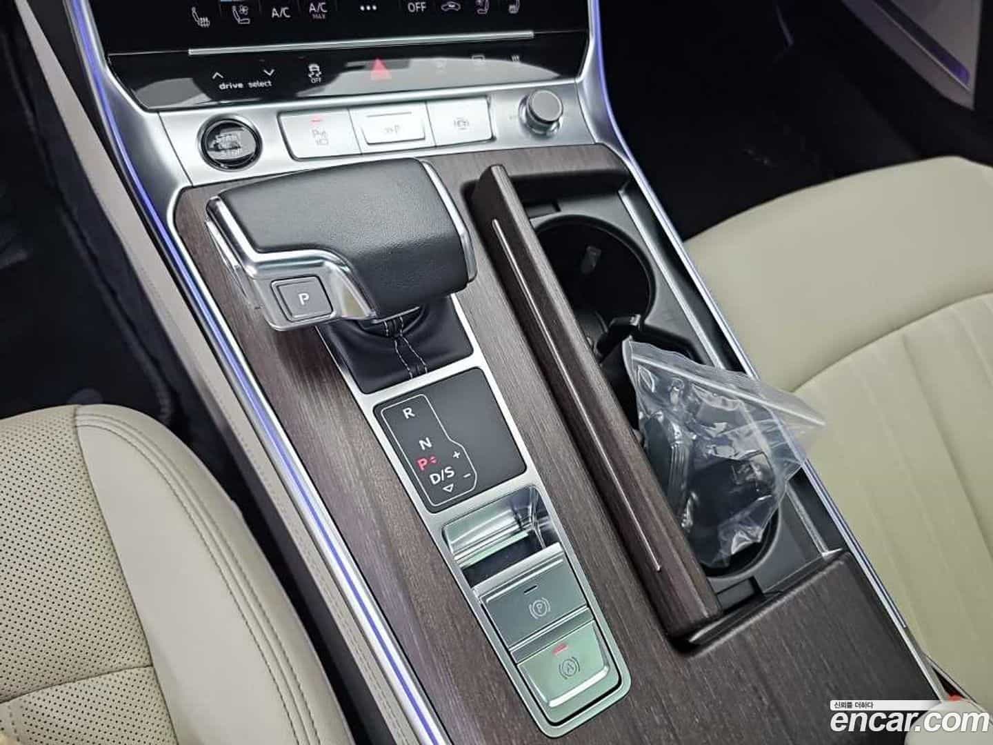 A7 Audi 2022.5-INNER-009