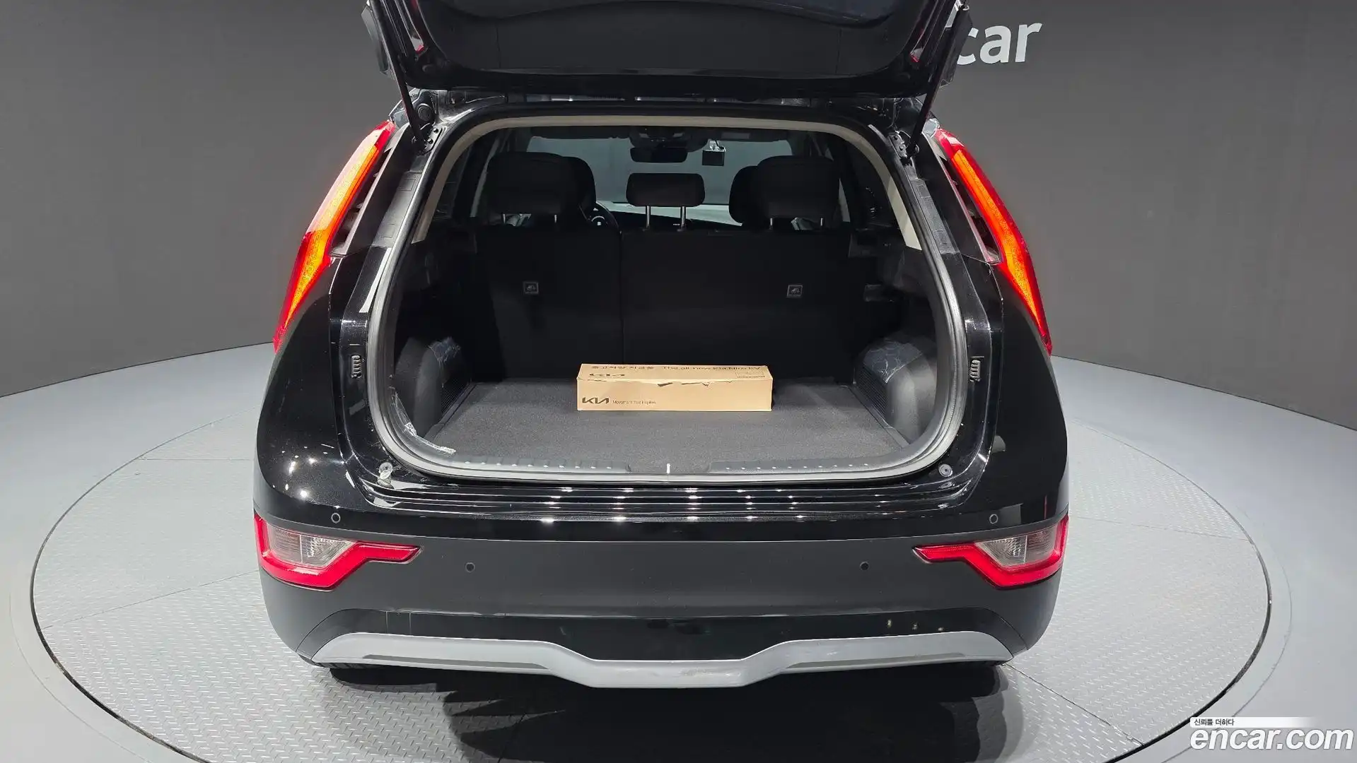 Niro Kia 2023.4-OPTION-024