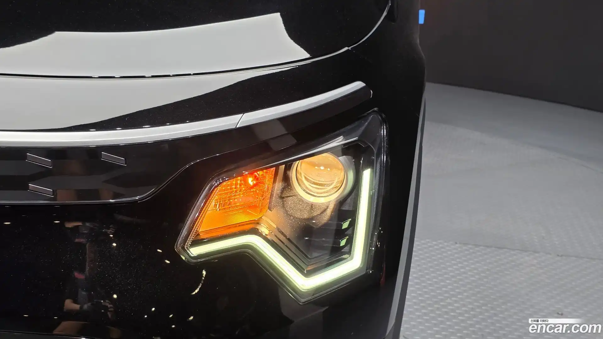 Niro Kia 2023.4-OUTER-032