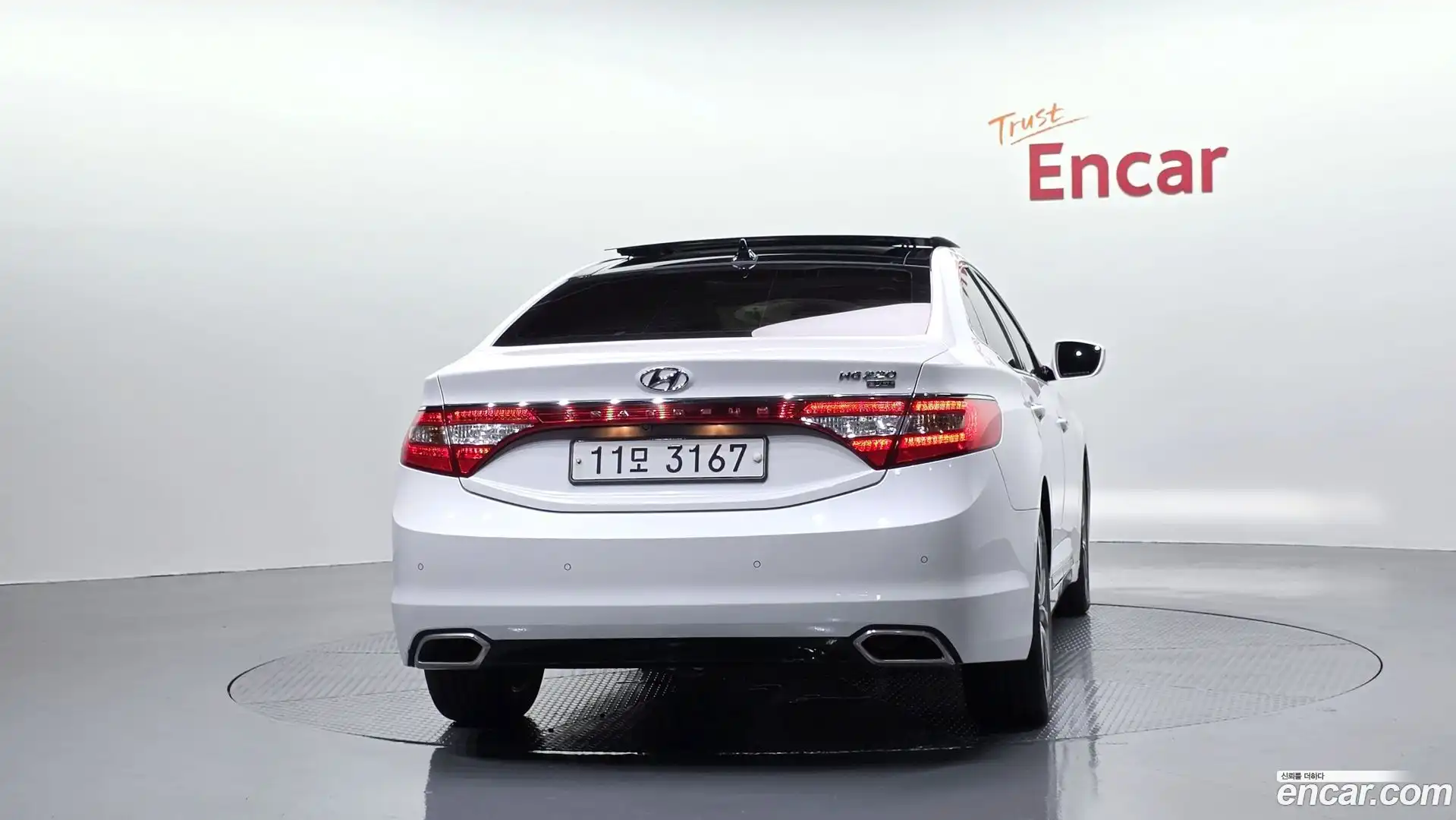 Grandeur Hyundai 2015.6-OUTER-004