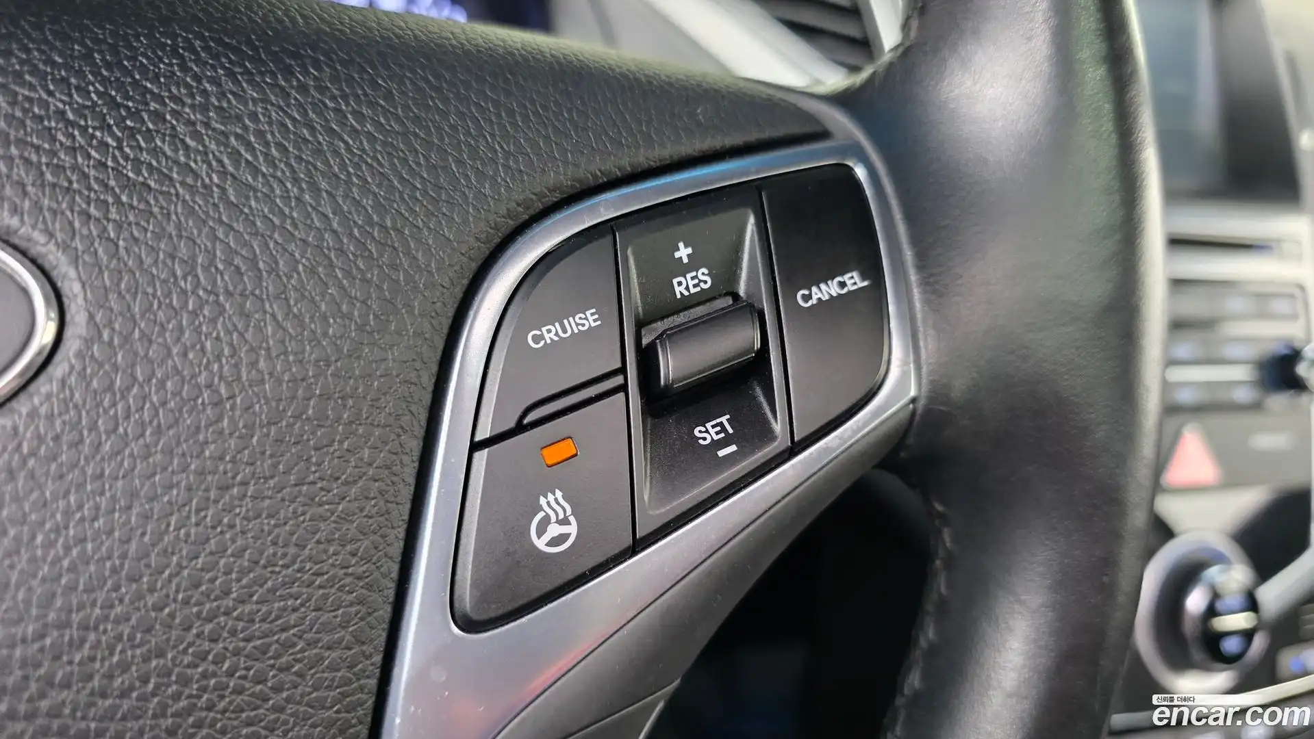 Grandeur Hyundai 2015.6-OPTION-023