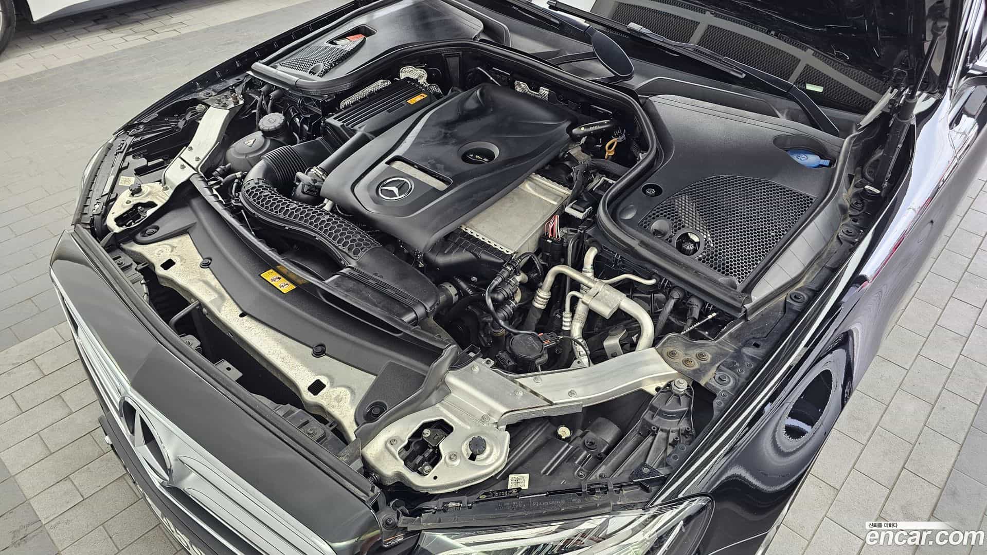 E-Class Mercedes-Benz 2018.2-OUTER-006