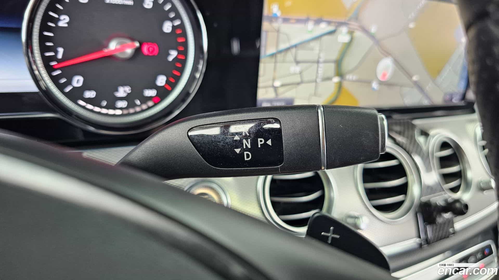 E-Class Mercedes-Benz 2018.2-INNER-009