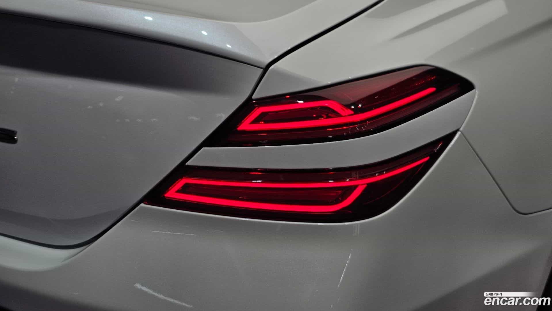 G70 Genesis 2022.10-OUTER-033