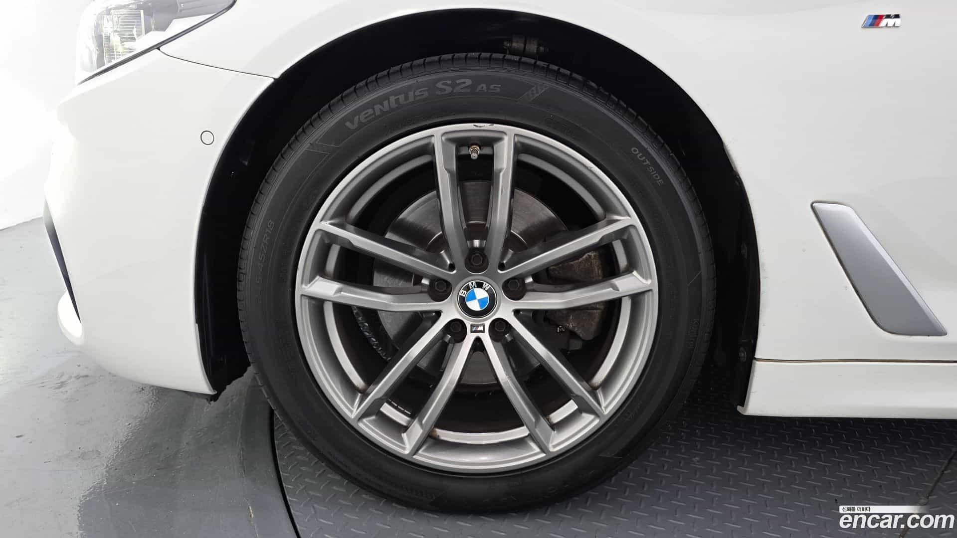 5-Series BMW 2018.2-OUTER-005