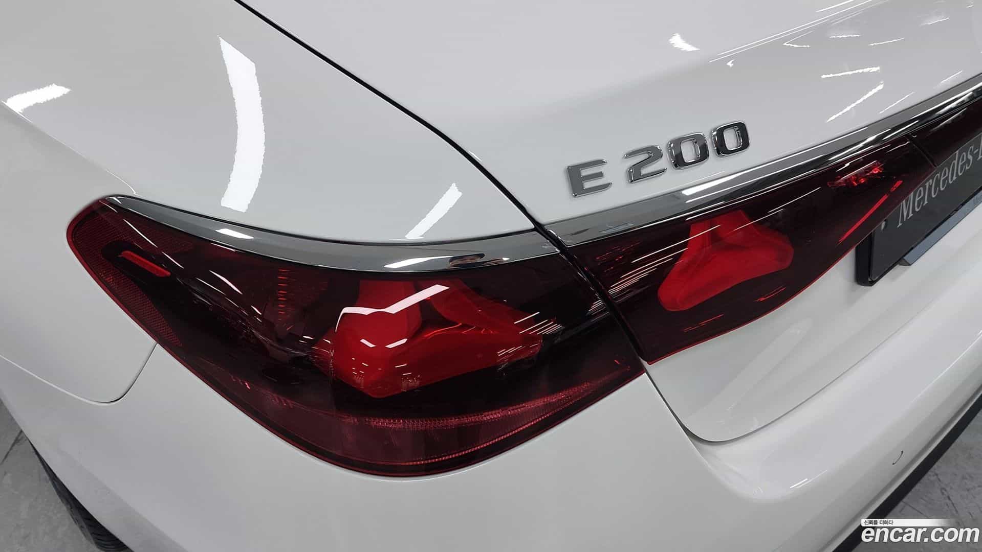 E-Class Mercedes-Benz 2025.1-OPTION-019