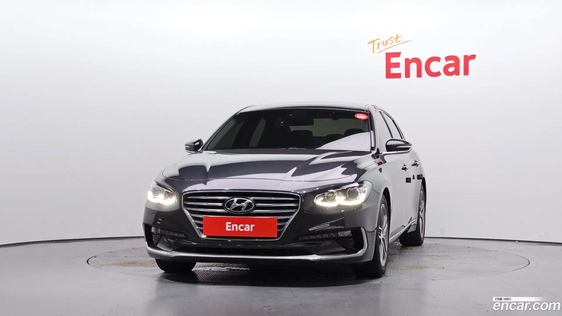 Grandeur Hyundai 2017.6-OUTER-003