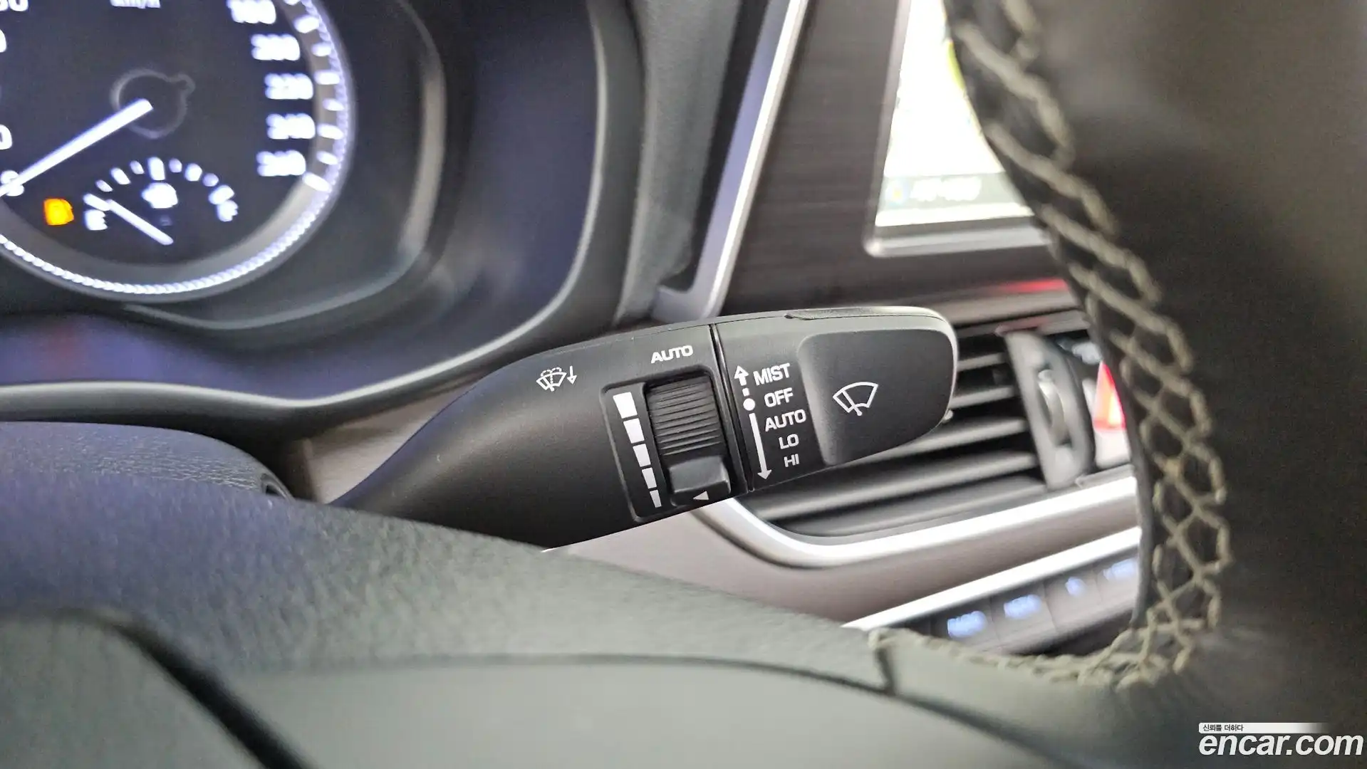 Grandeur Hyundai 2017.6-OPTION-040