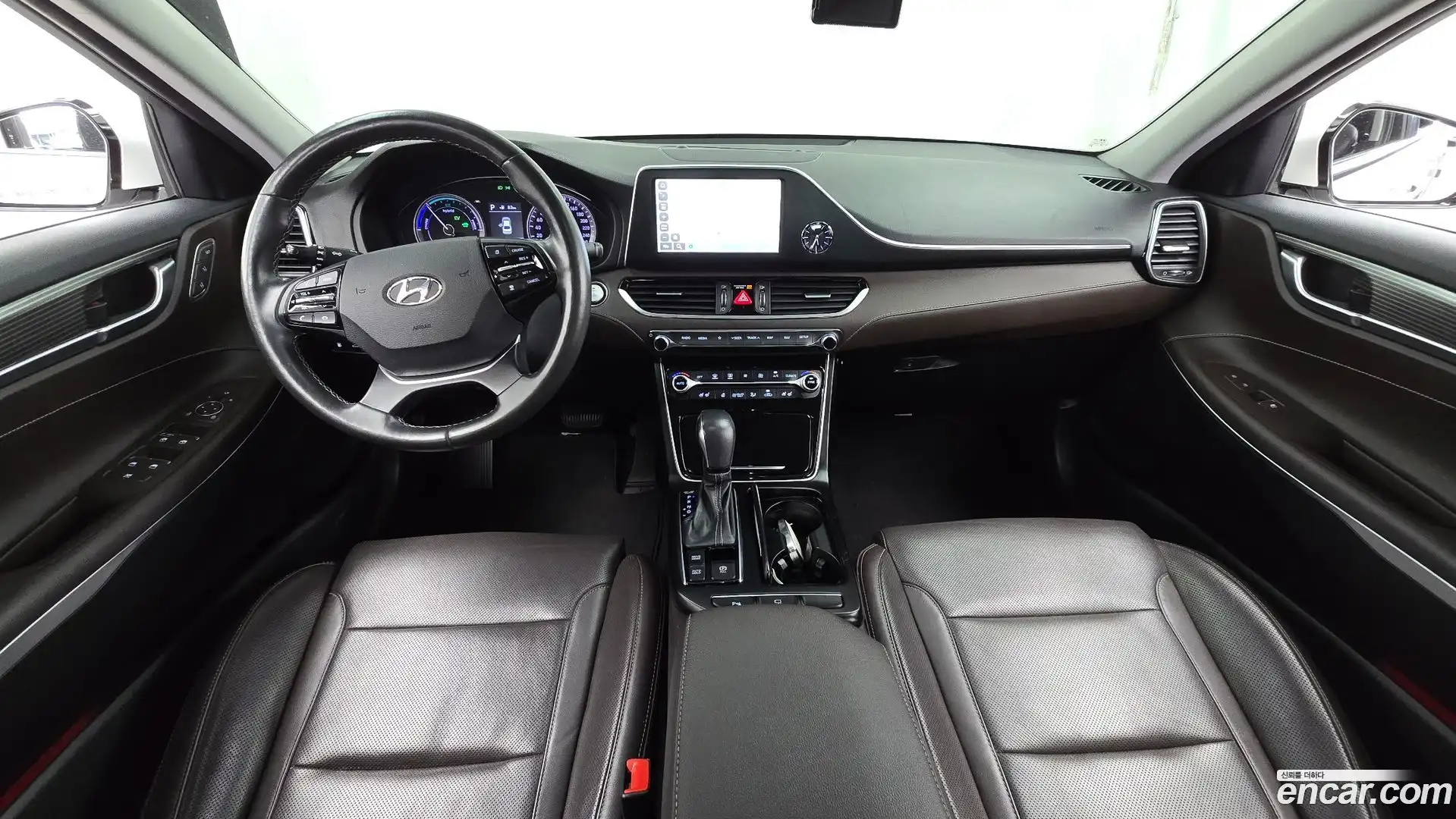 Grandeur Hyundai 2019.6-INNER-007