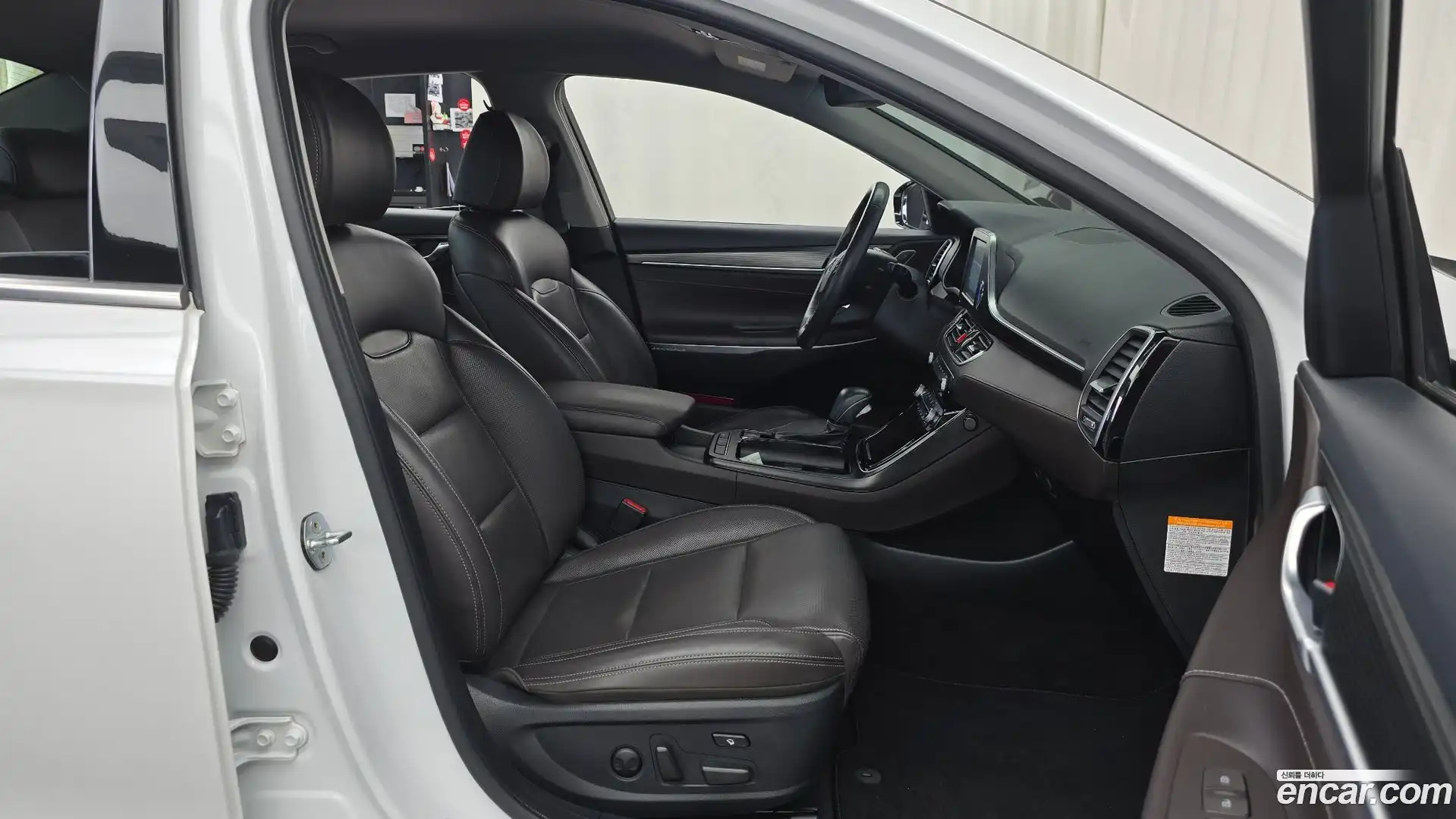 Grandeur Hyundai 2019.6-OPTION-015