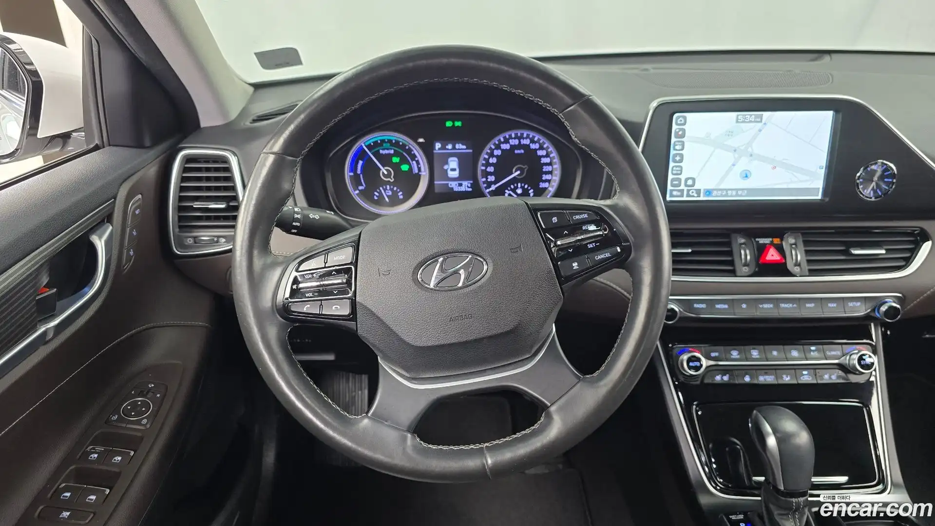 Grandeur Hyundai 2019.6-OPTION-017