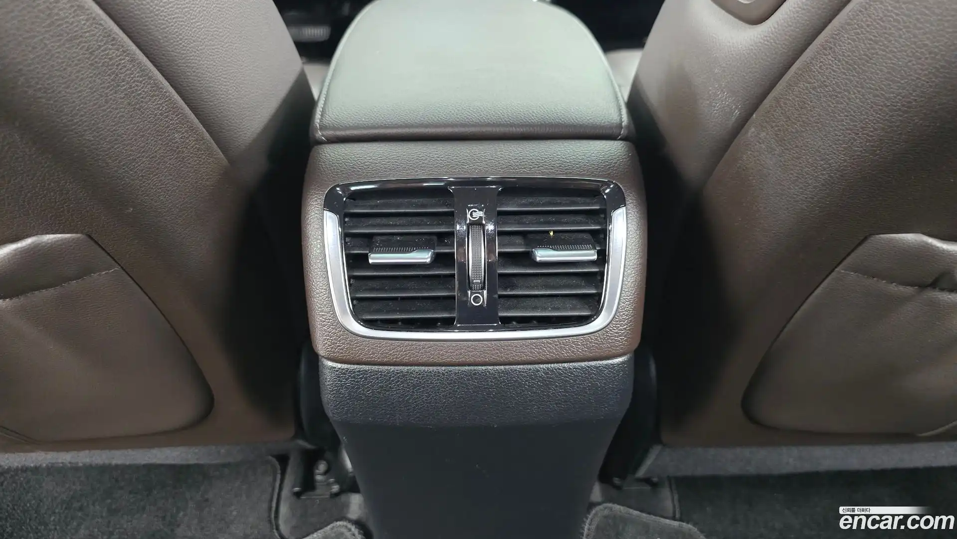 Grandeur Hyundai 2019.6-OPTION-023