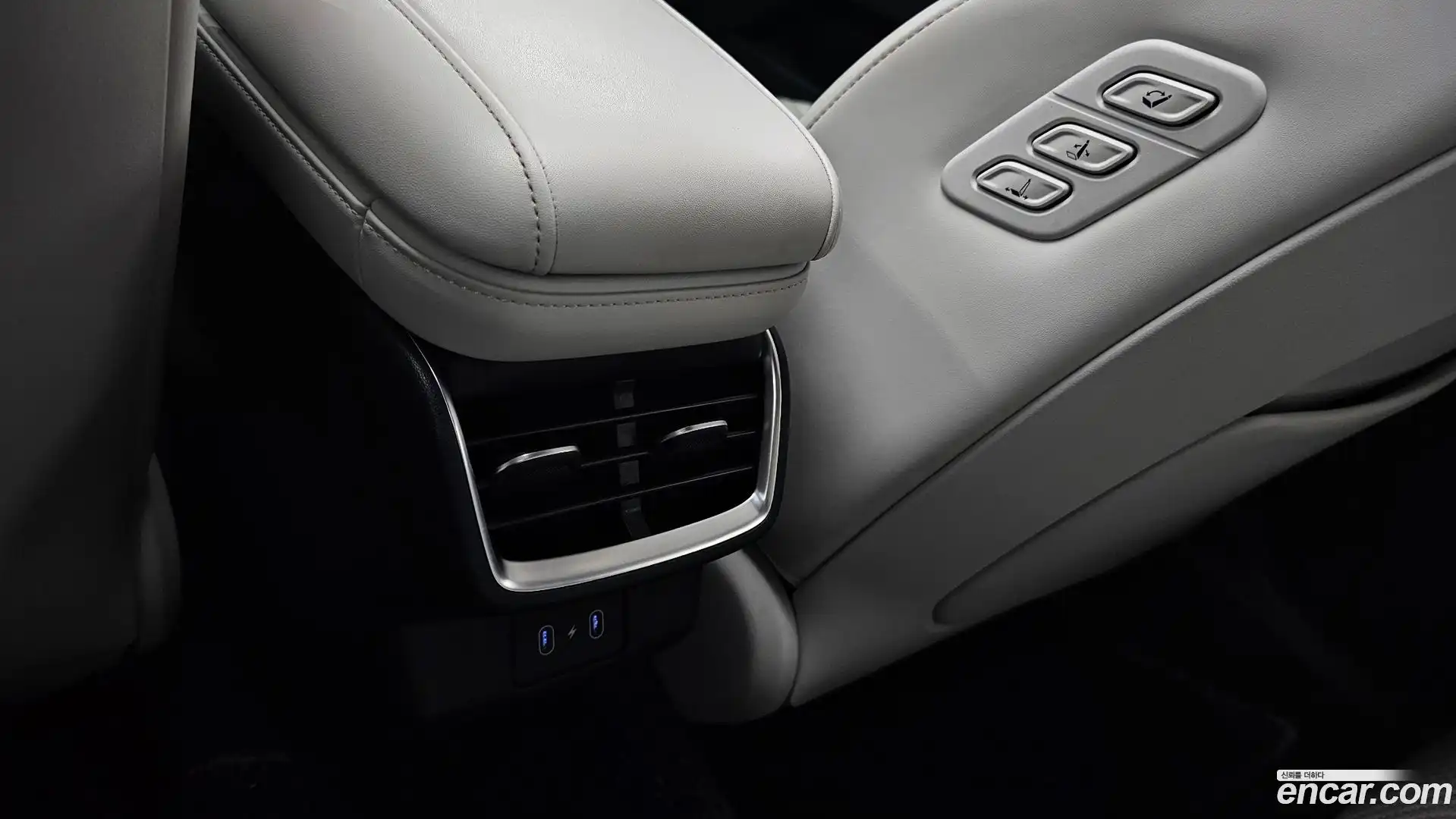 Grandeur Hyundai 2022.11-OPTION-021