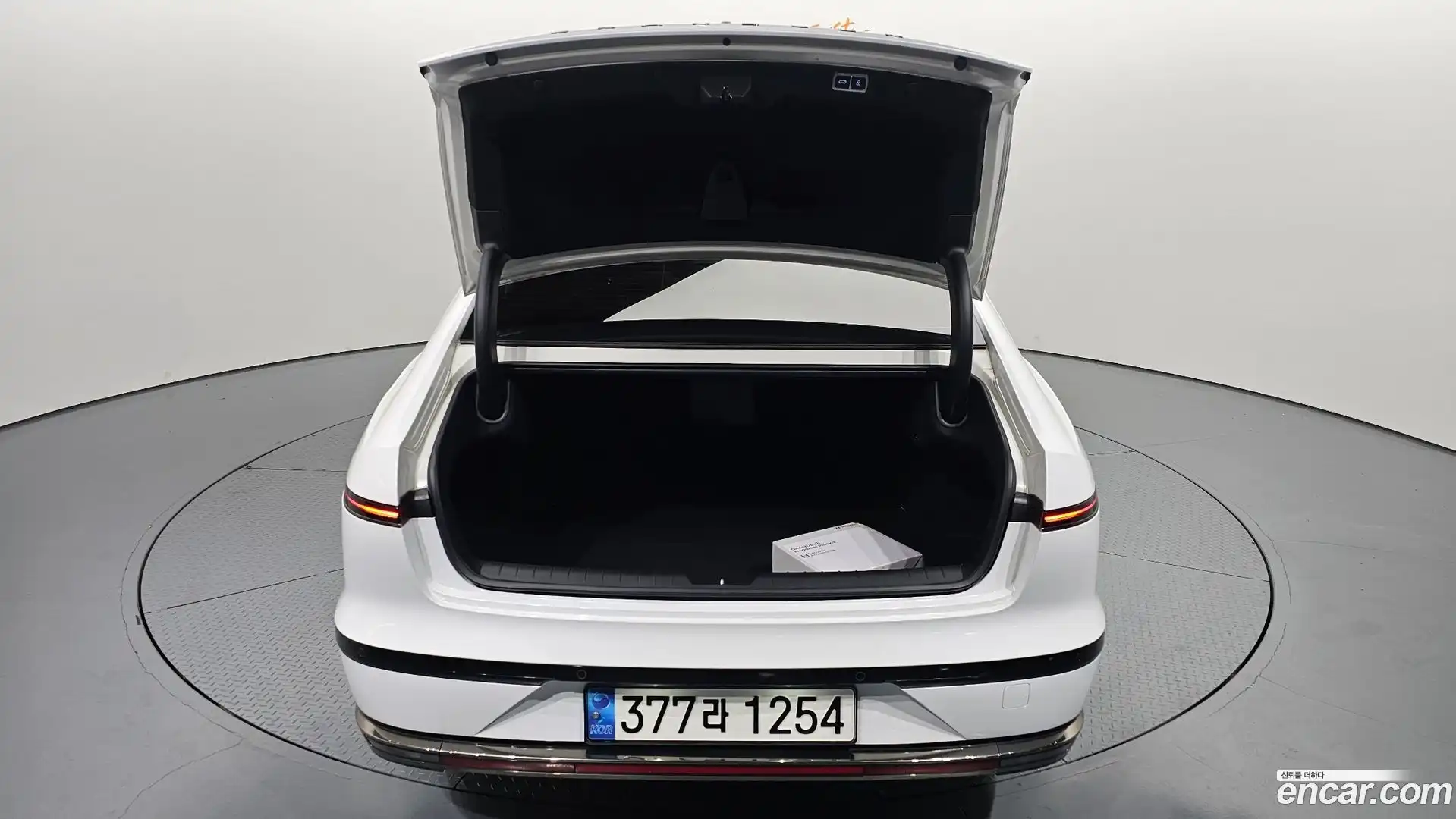 Grandeur Hyundai 2022.11-OPTION-044