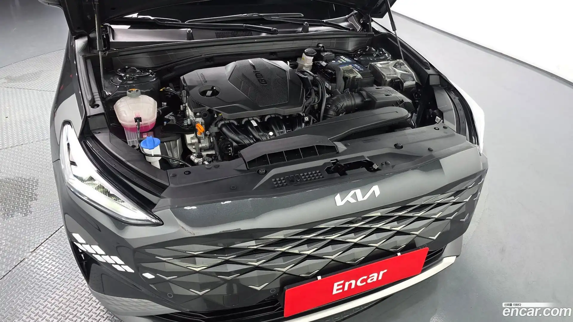 K8 Kia 2023.2-OUTER-006