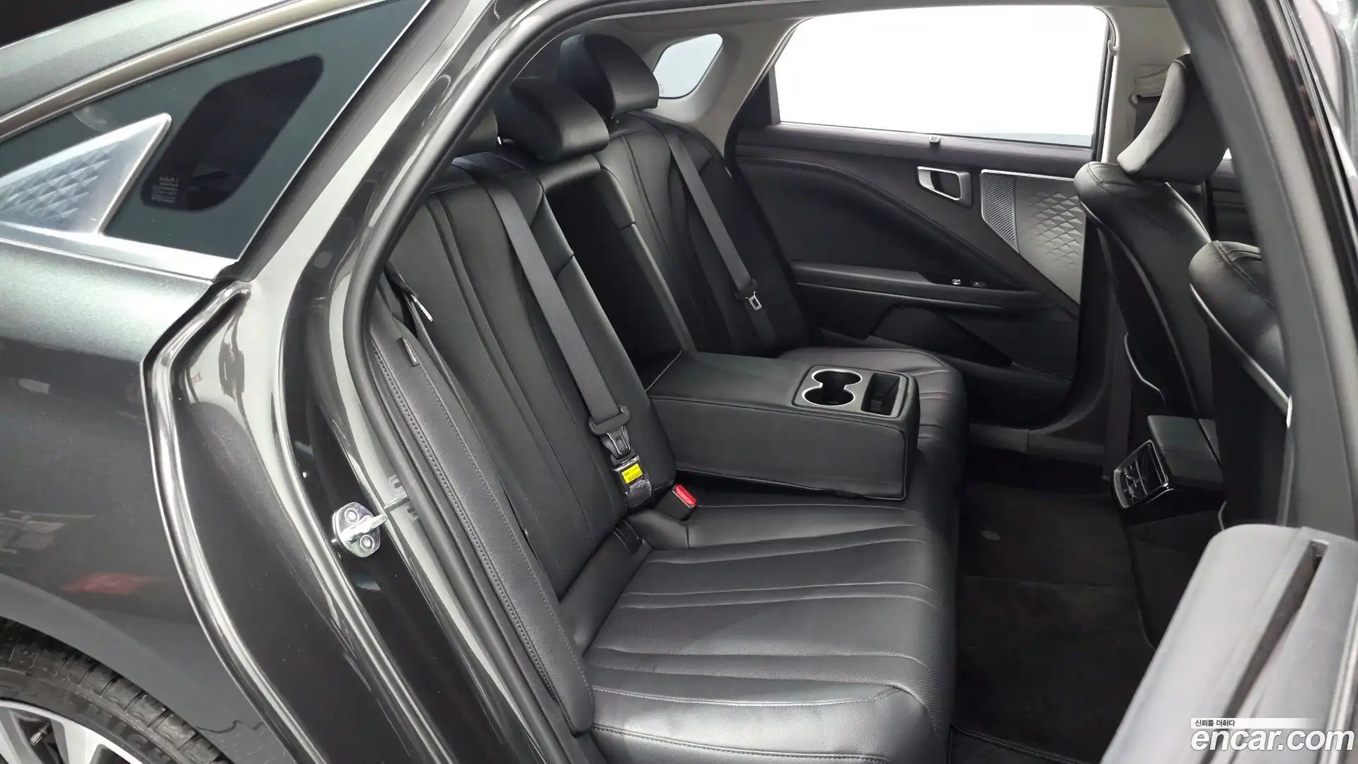K8 Kia 2023.2-OPTION-016