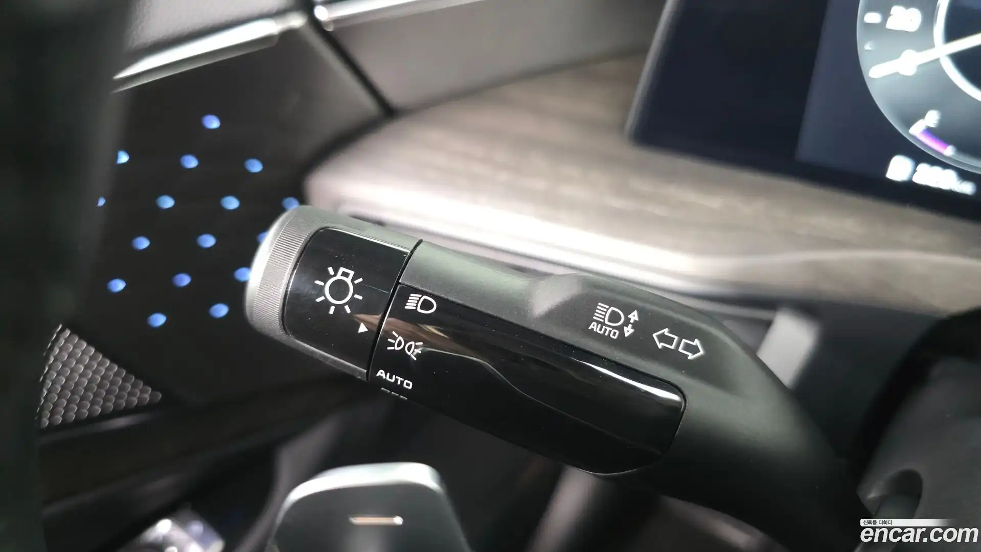 K8 Kia 2023.2-OPTION-043