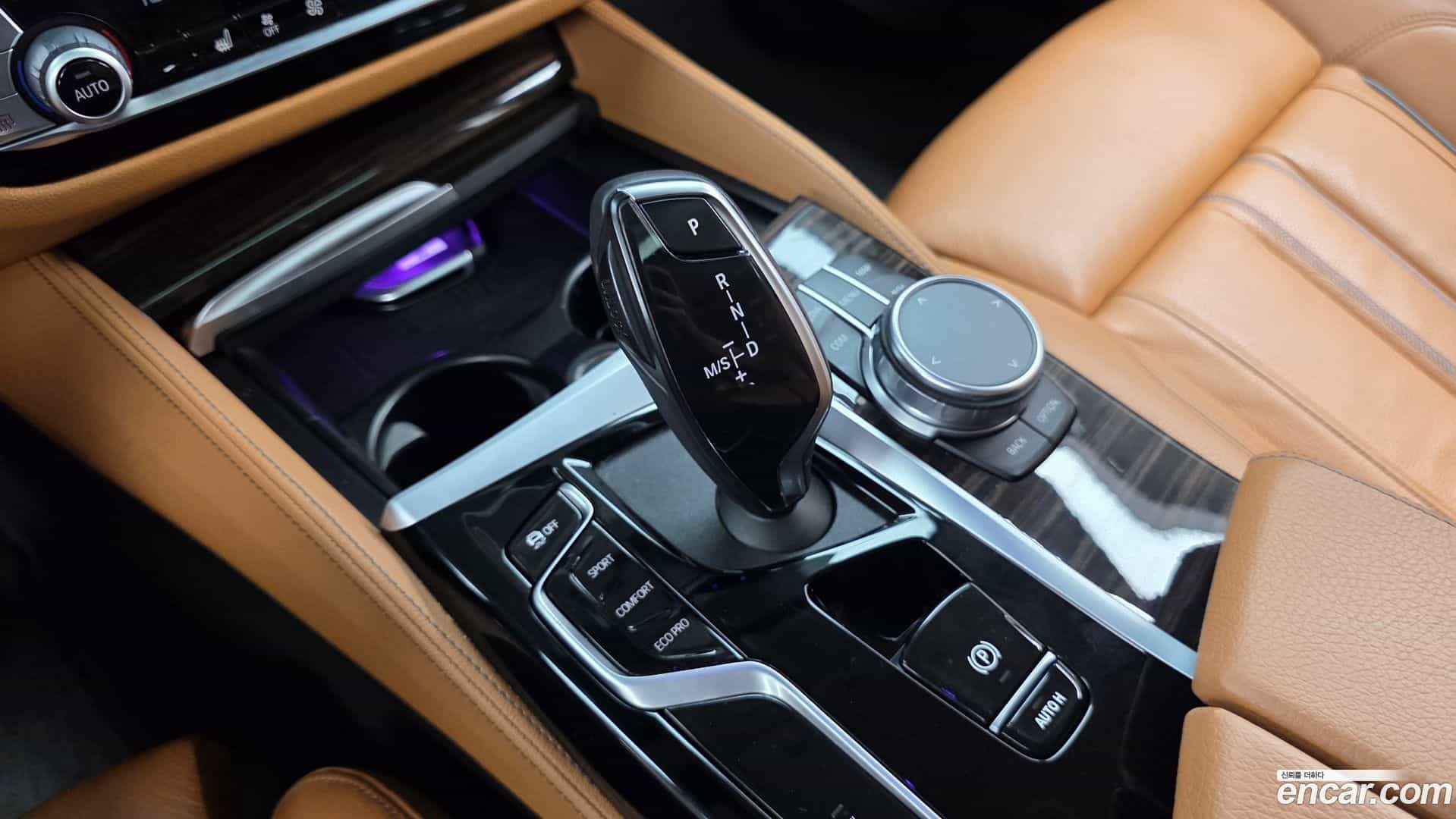 5-Series BMW 2020.9-INNER-009