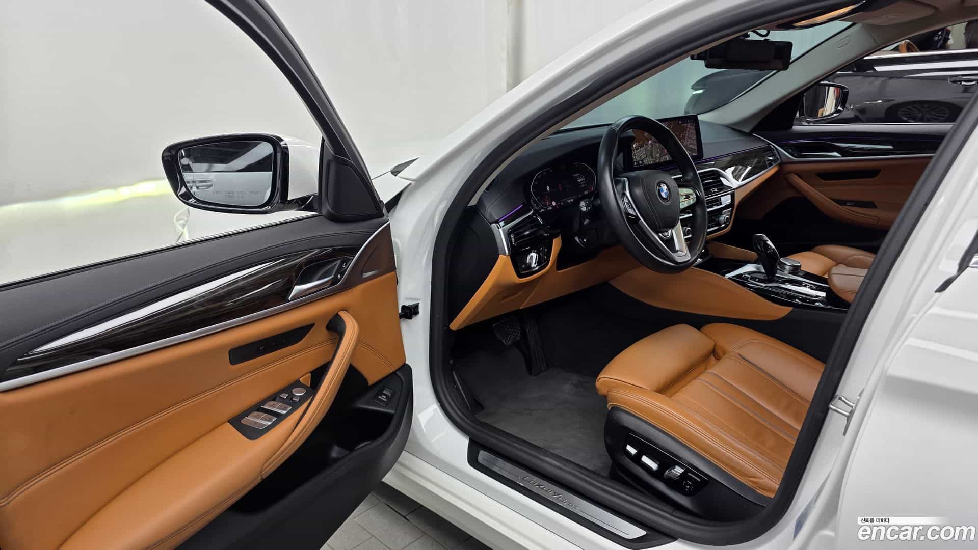 5-Series BMW 2020.9-INNER-010