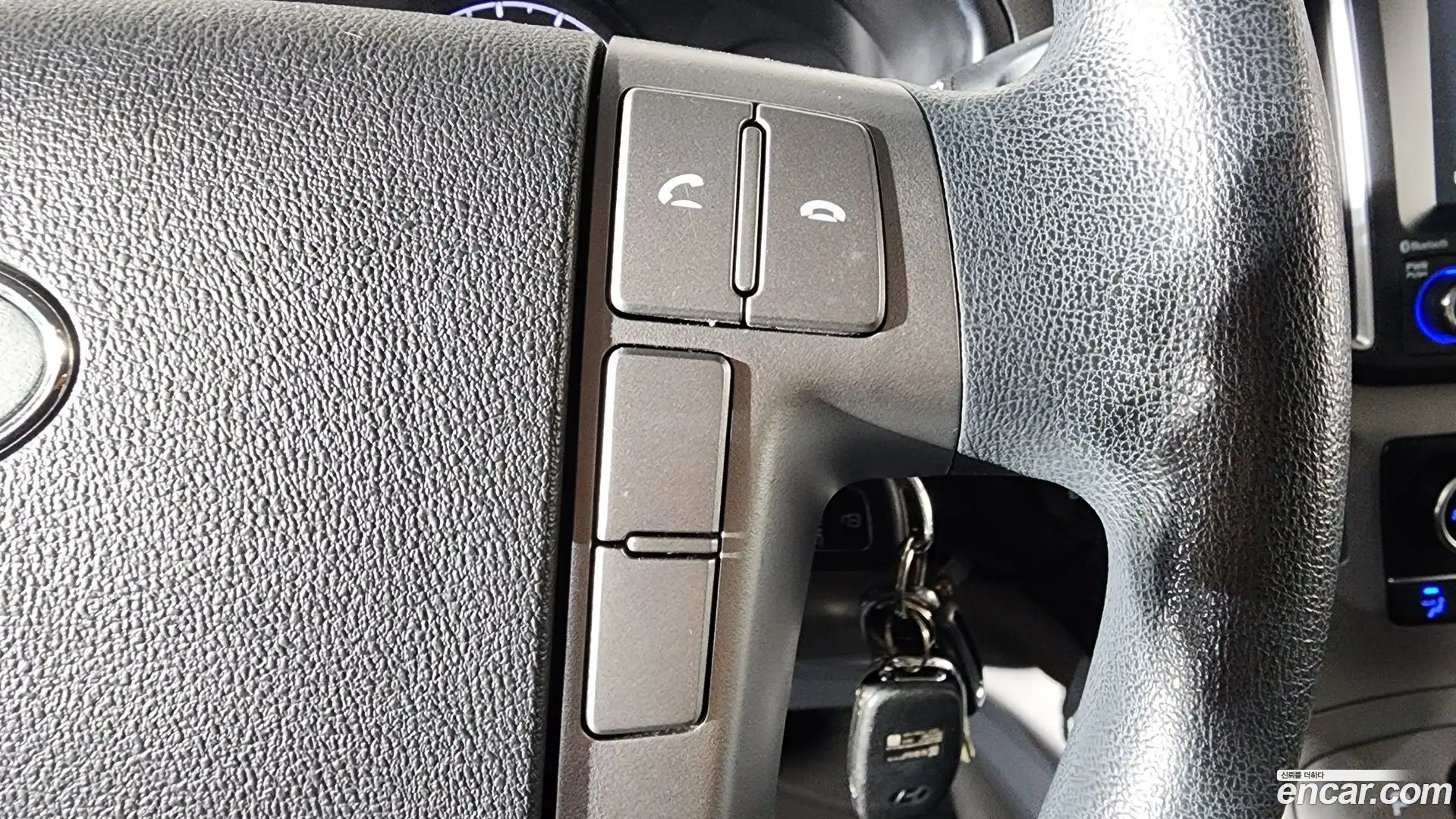 Starex Hyundai 2020.3-OPTION-021