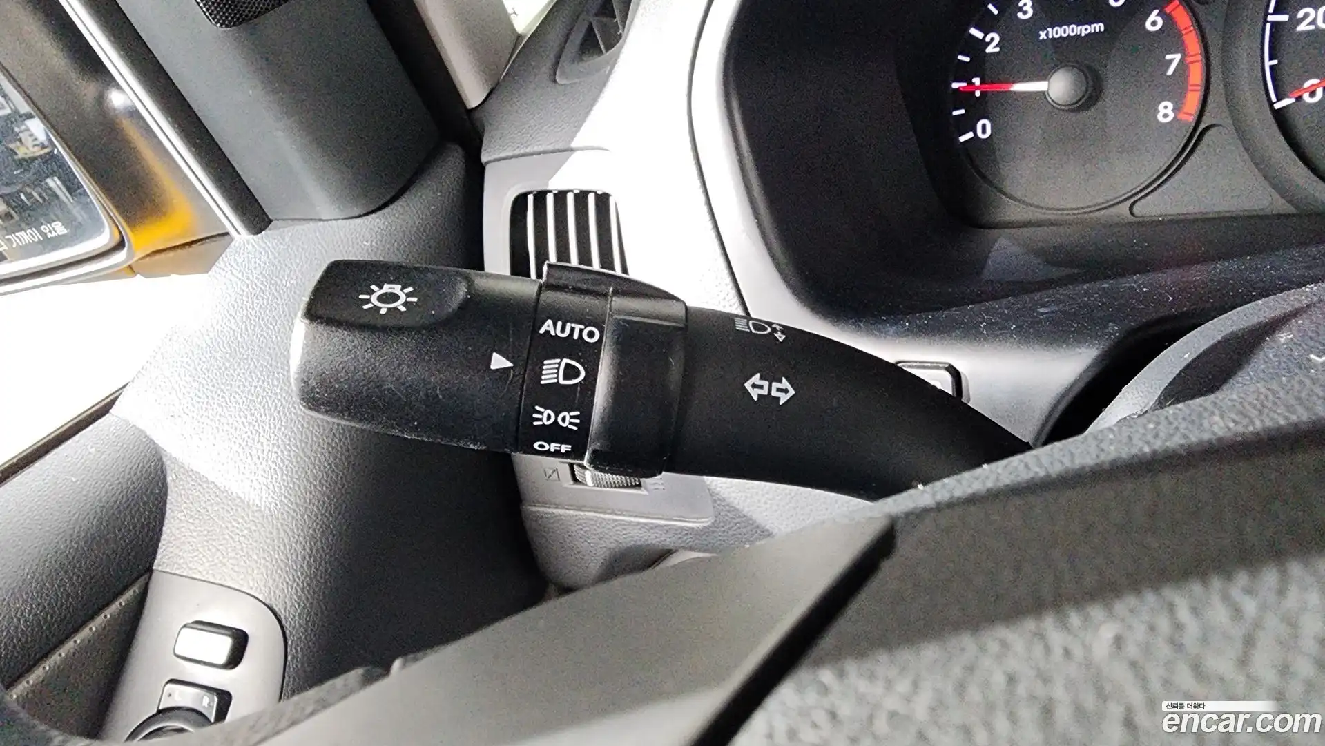 Starex Hyundai 2020.3-OPTION-044