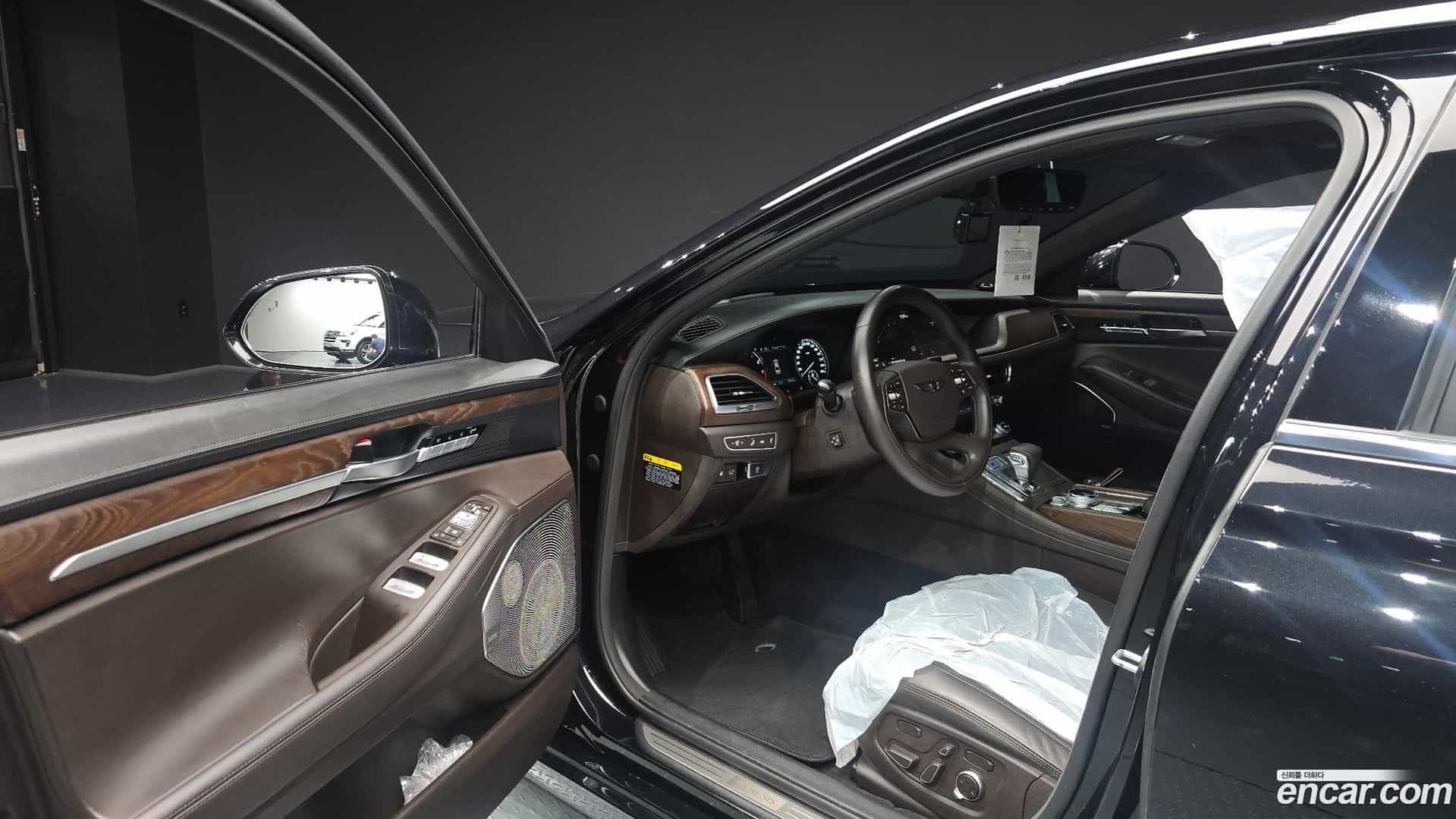 G90 Genesis 2020.1-INNER-010