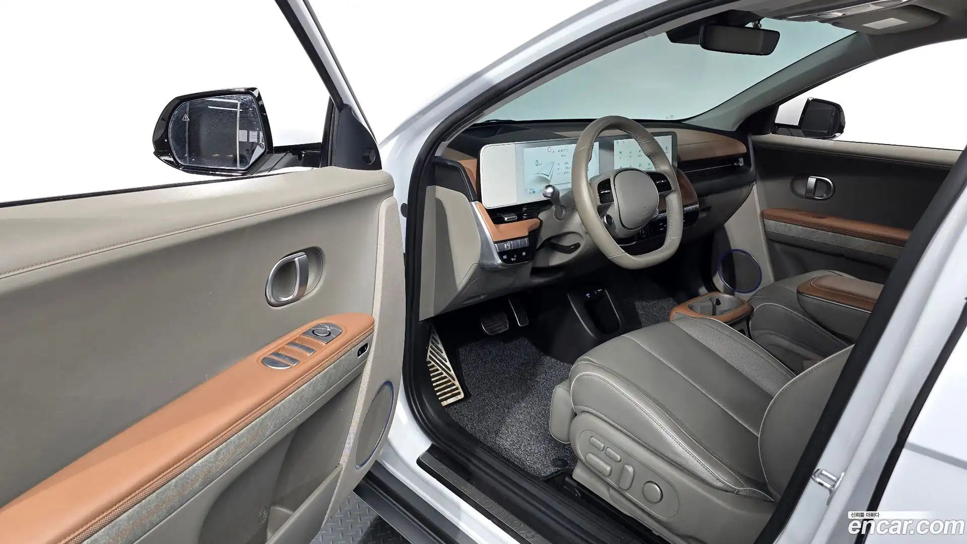 Ioniq5 Hyundai 2021.11-INNER-010