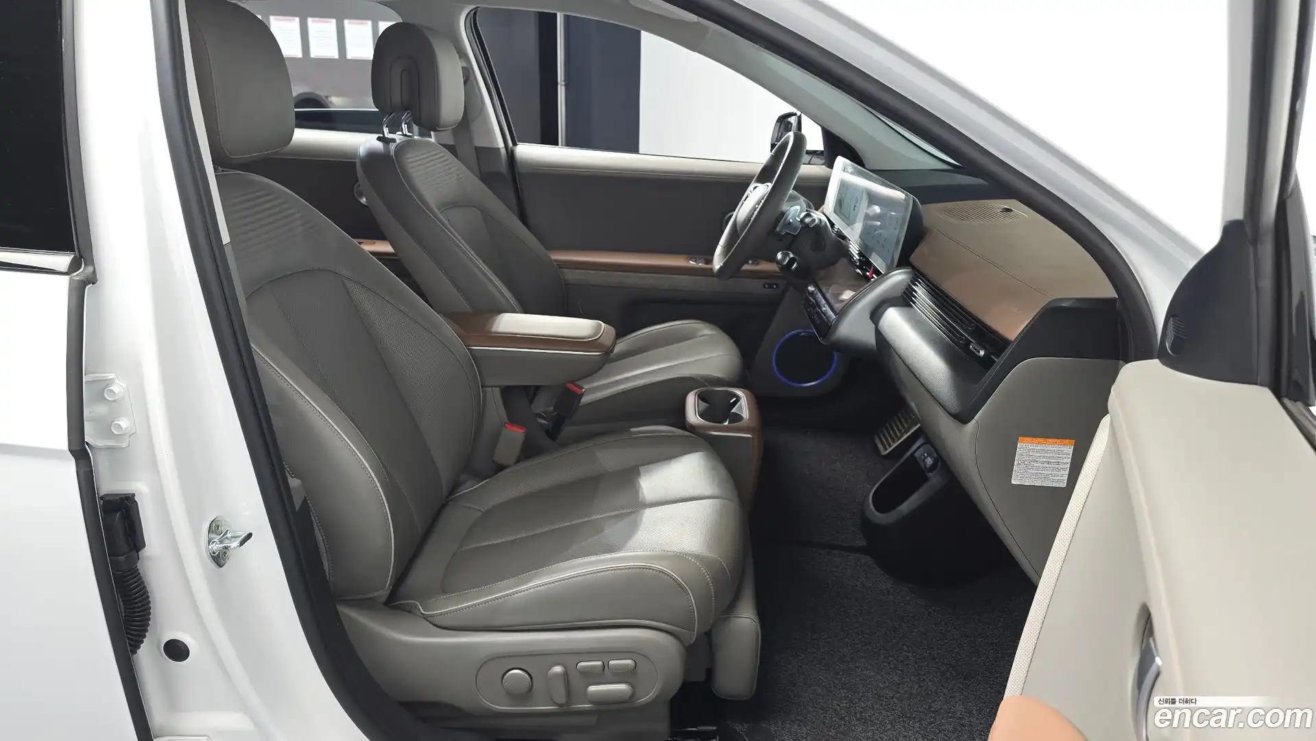 Ioniq5 Hyundai 2021.11-INNER-036