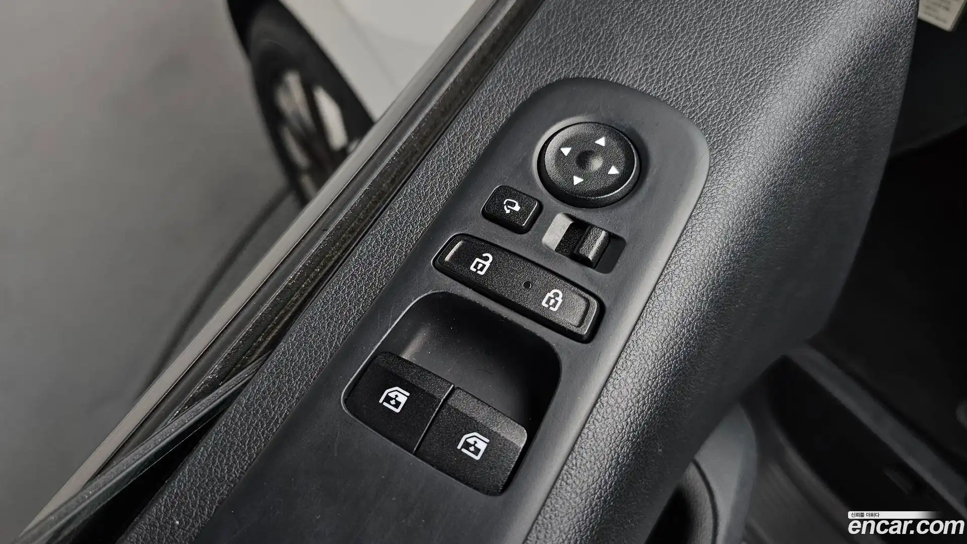 Staria Hyundai 2023.7-OPTION-021