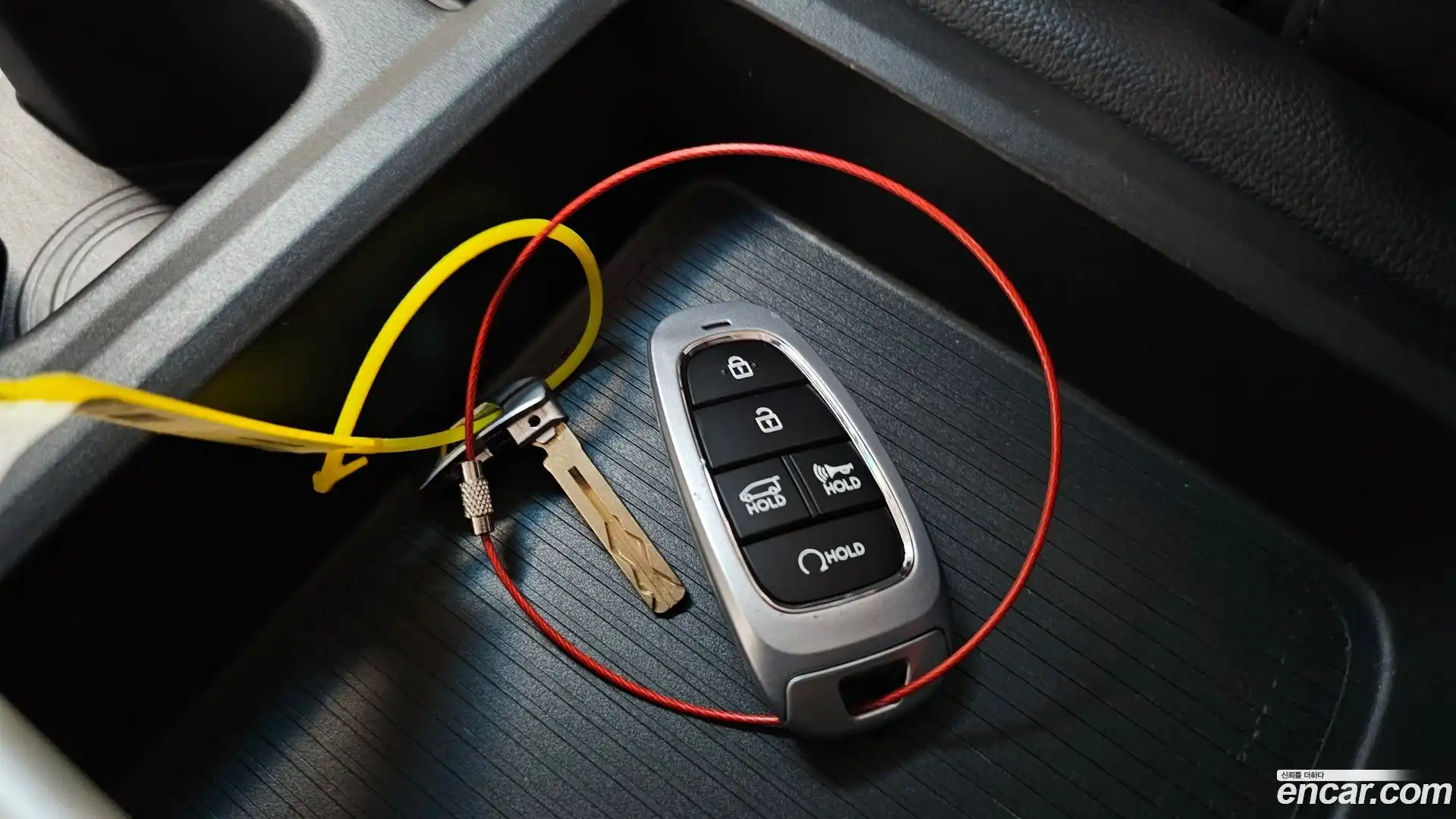 Staria Hyundai 2023.7-OPTION-045