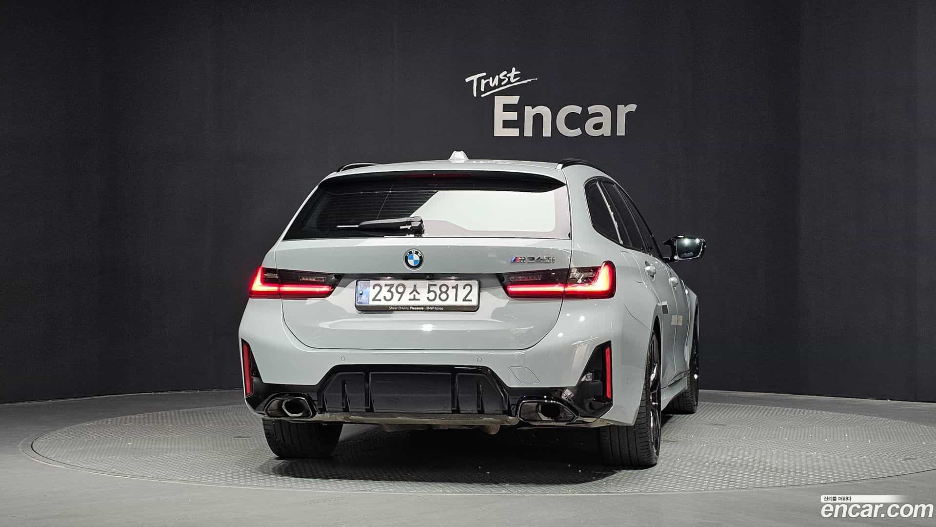 3-Series BMW 2024.8-OUTER-004
