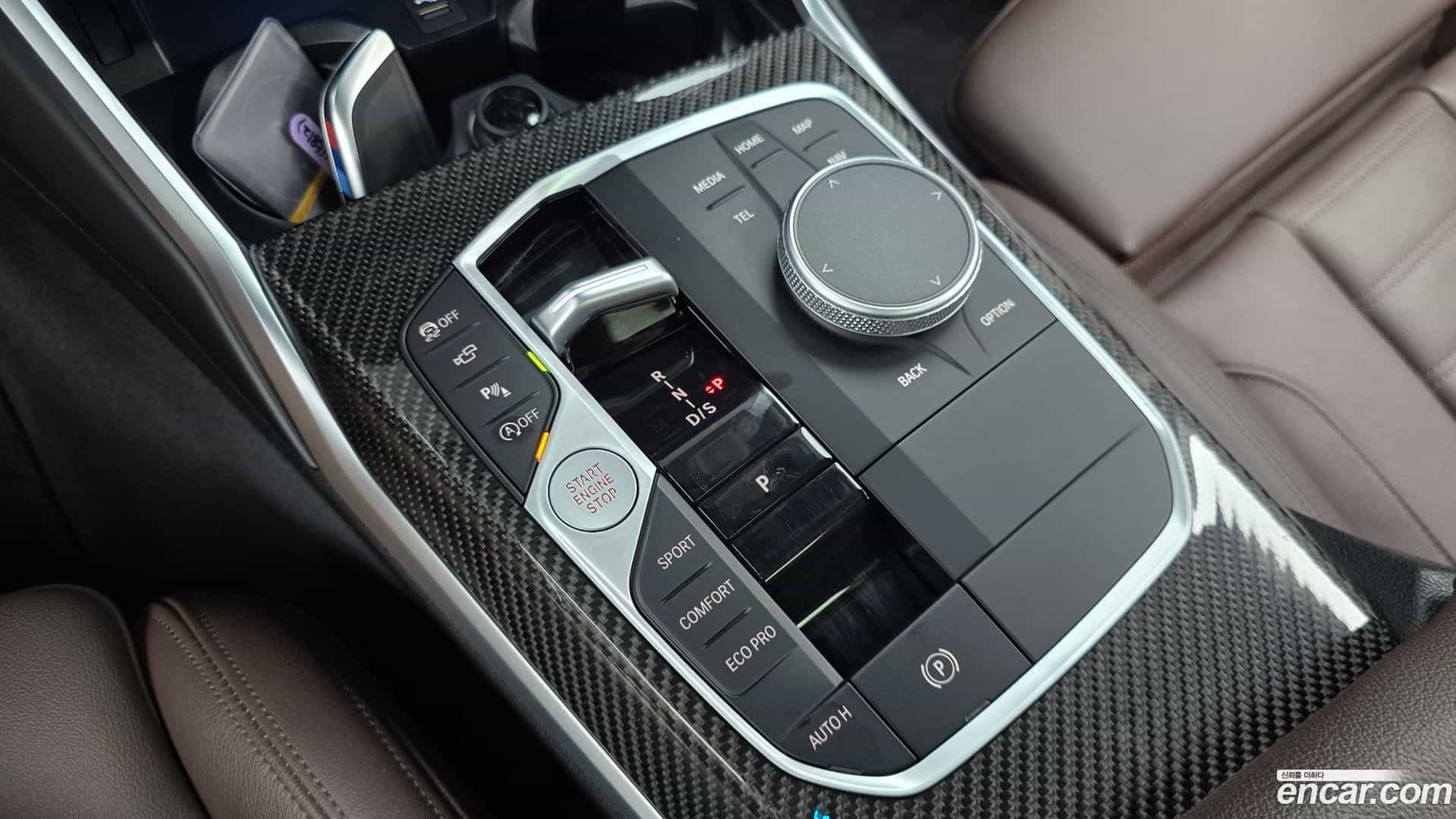 3-Series BMW 2024.8-INNER-009