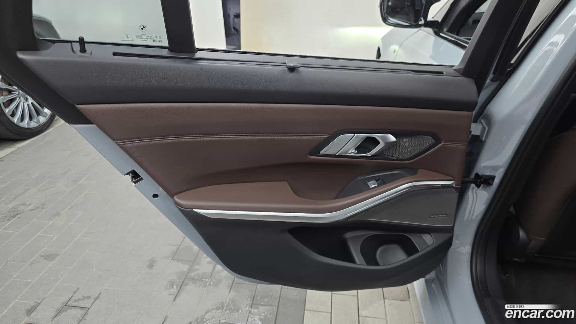 3-Series BMW 2024.8-INNER-035