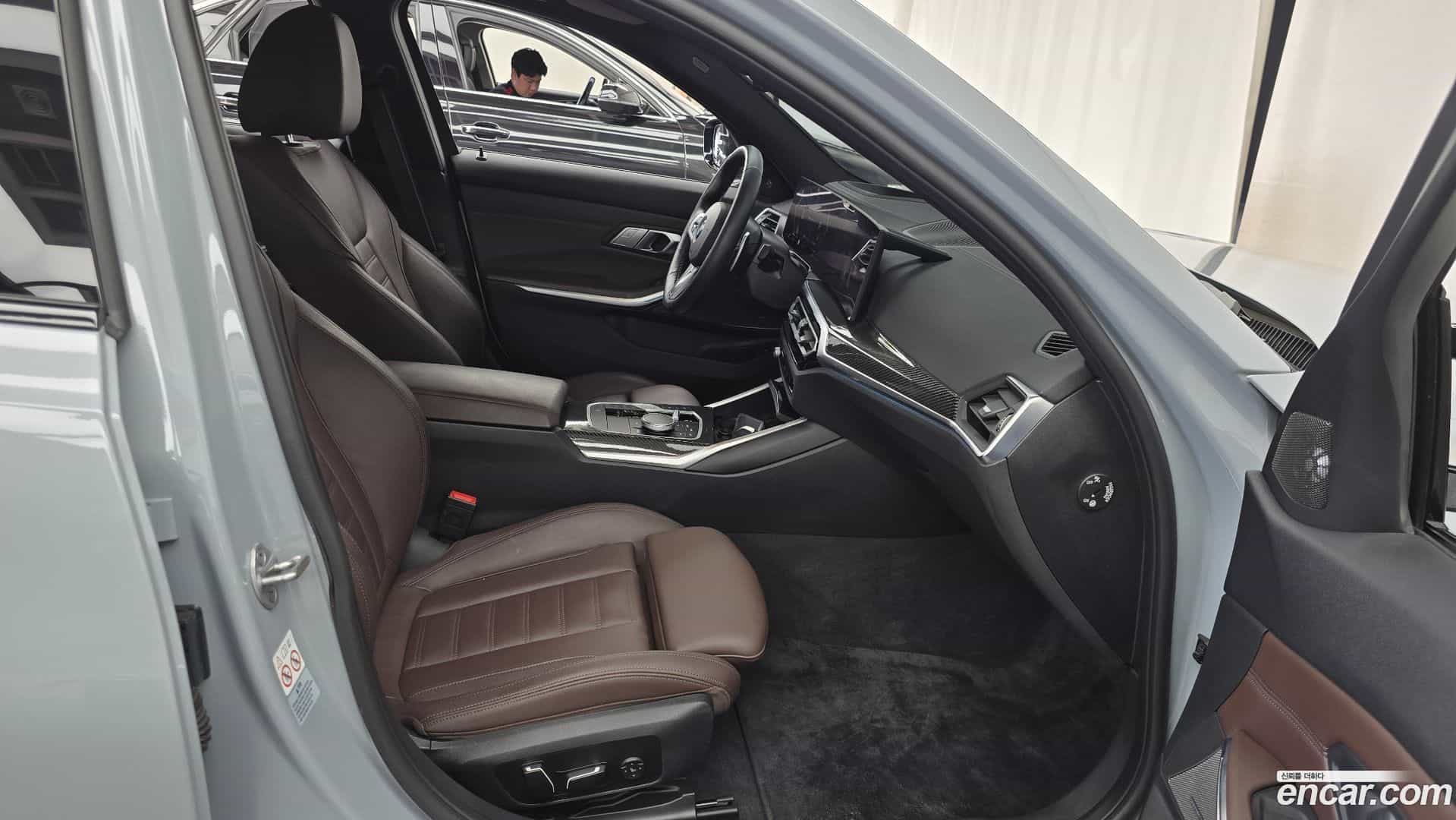 3-Series BMW 2024.8-INNER-036