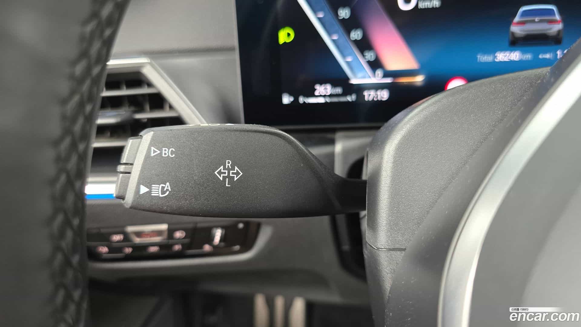3-Series BMW 2024.8-OPTION-042