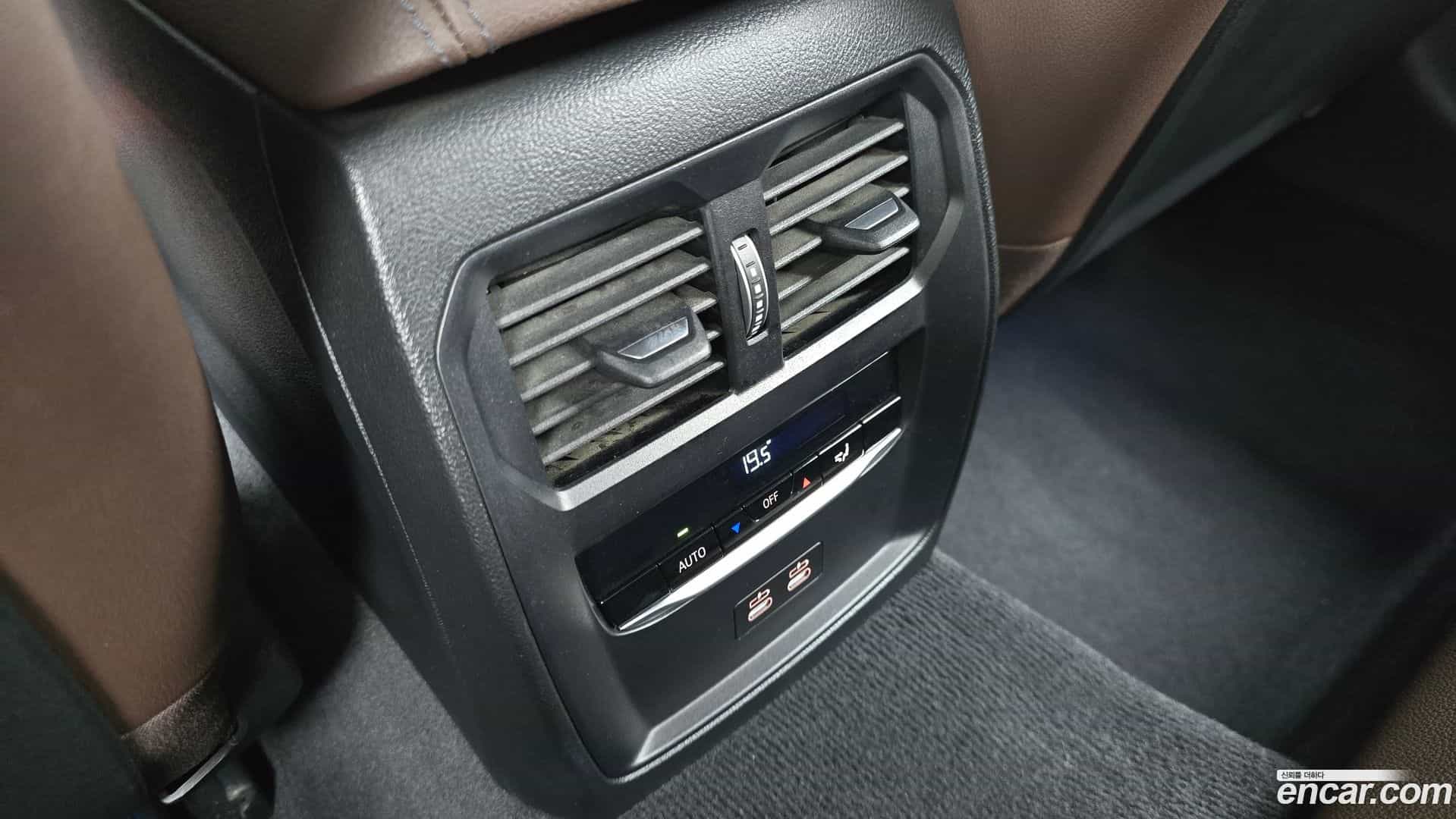 3-Series BMW 2024.8-OPTION-047